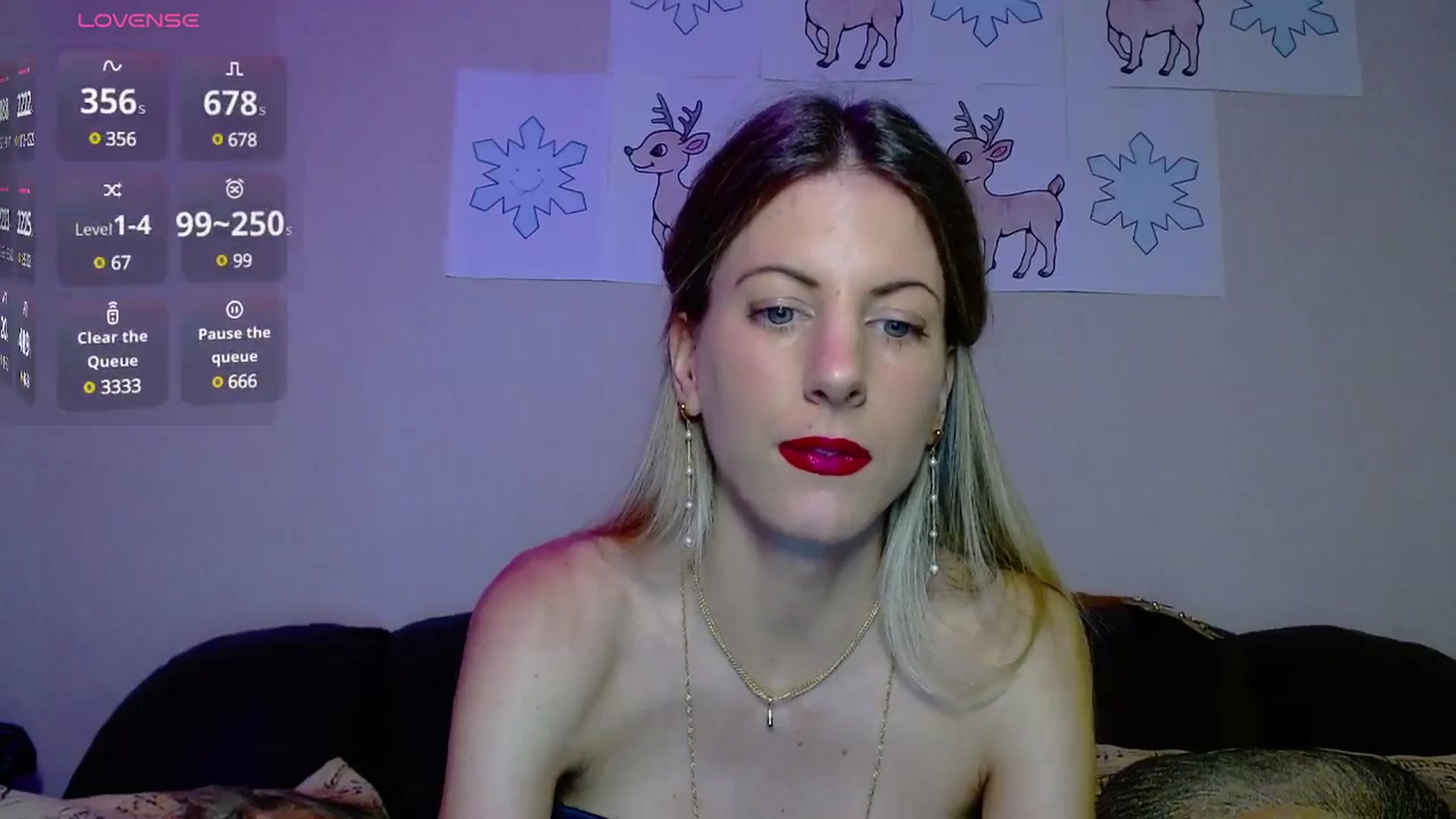 Gallery image thumbnail from Helenadoll's myfreecams stream on, 12/25/2024, 21:45 image 2 of 20