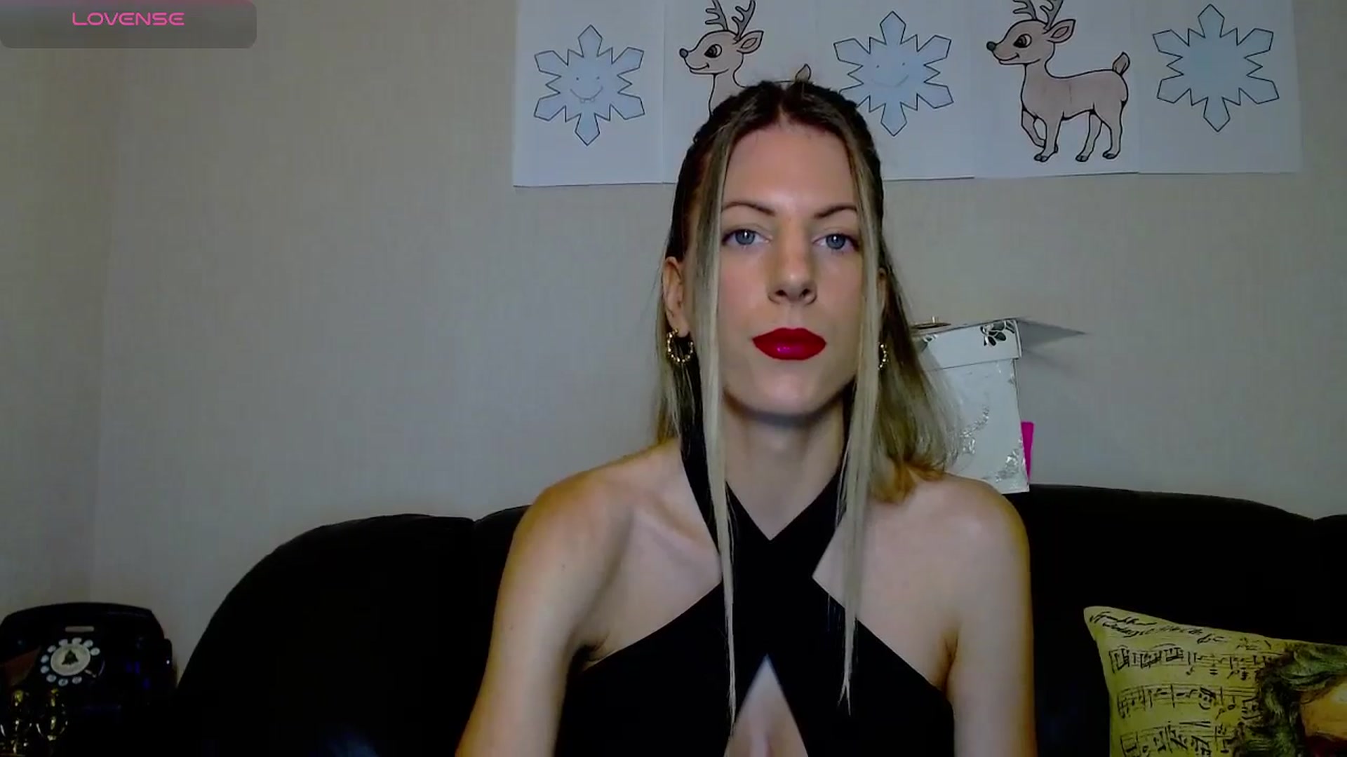 Gallery image thumbnail from Helenadoll's myfreecams stream on, 12/28/2024, 20:40 image 4 of 20