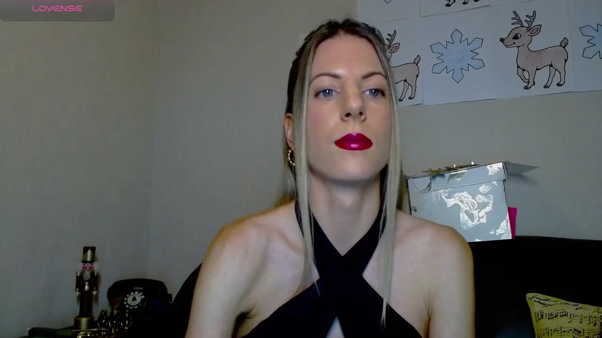Gallery image thumbnail from Helenadoll's myfreecams stream on, 12/28/2024, 20:40 image 11 of 20