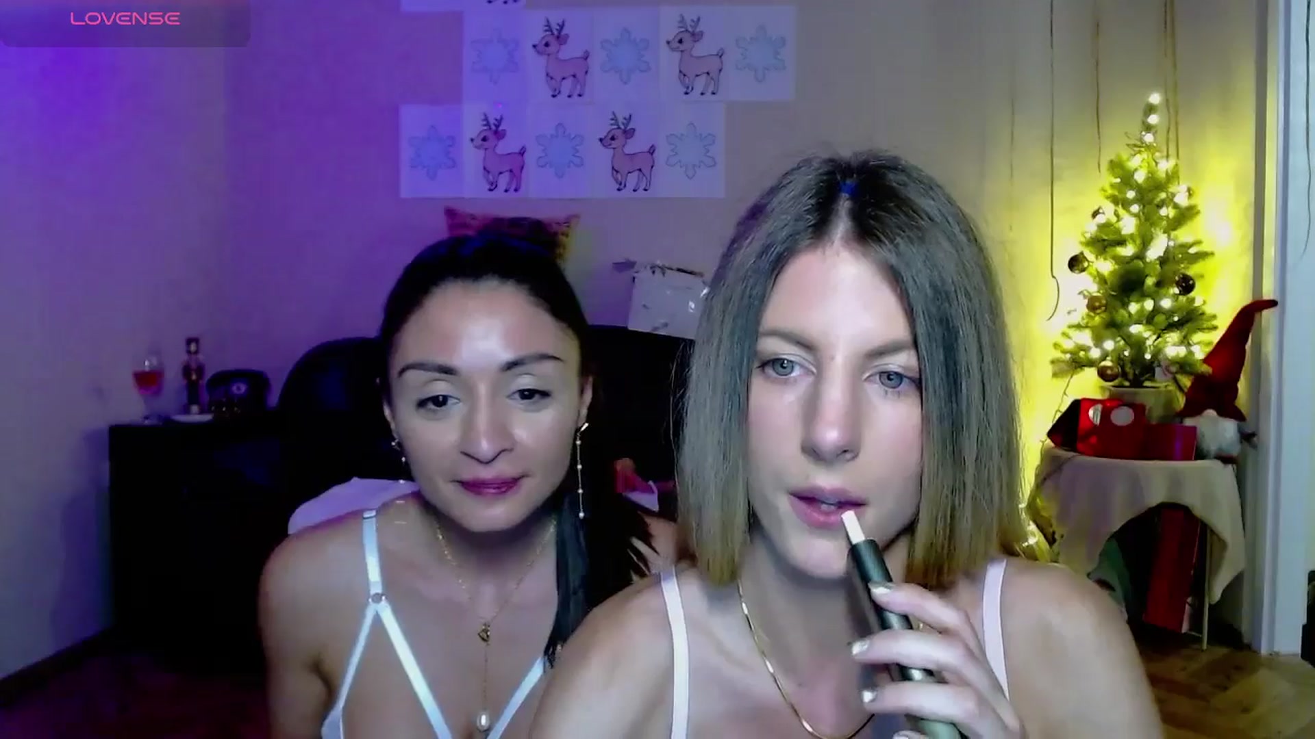 Gallery image thumbnail from Helenadoll's myfreecams stream on, 01/01/2025, 24:19 image 12 of 20