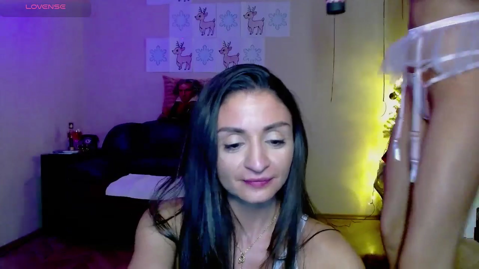 Gallery image thumbnail from Helenadoll's myfreecams stream on, 01/01/2025, 24:19 image 10 of 20