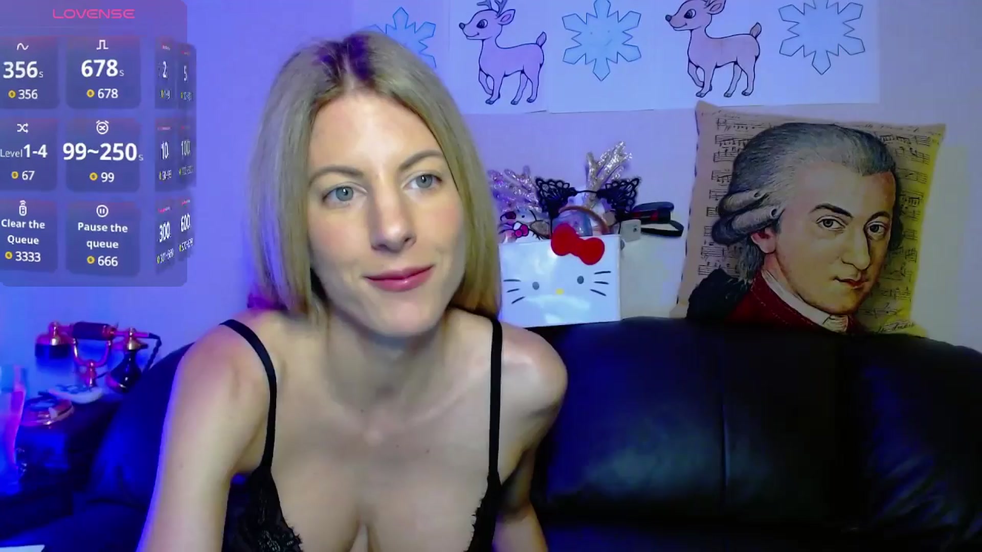 Gallery image thumbnail from Helenadoll's myfreecams stream on, 01/21/2025, 20:25 image 5 of 20
