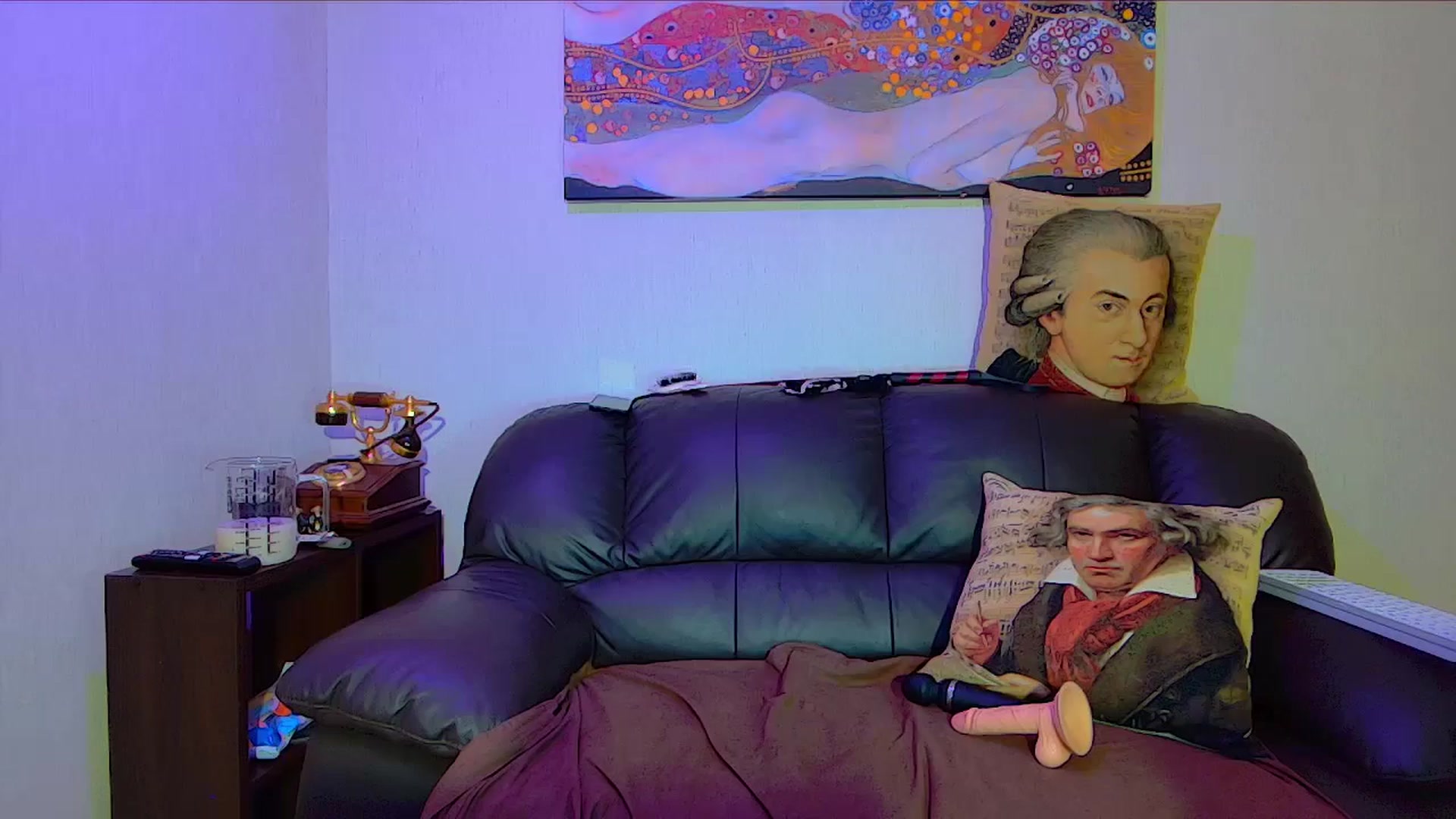 Gallery image thumbnail from Helenadoll's myfreecams stream on, 03/06/2025, 20:23 image 19 of 20