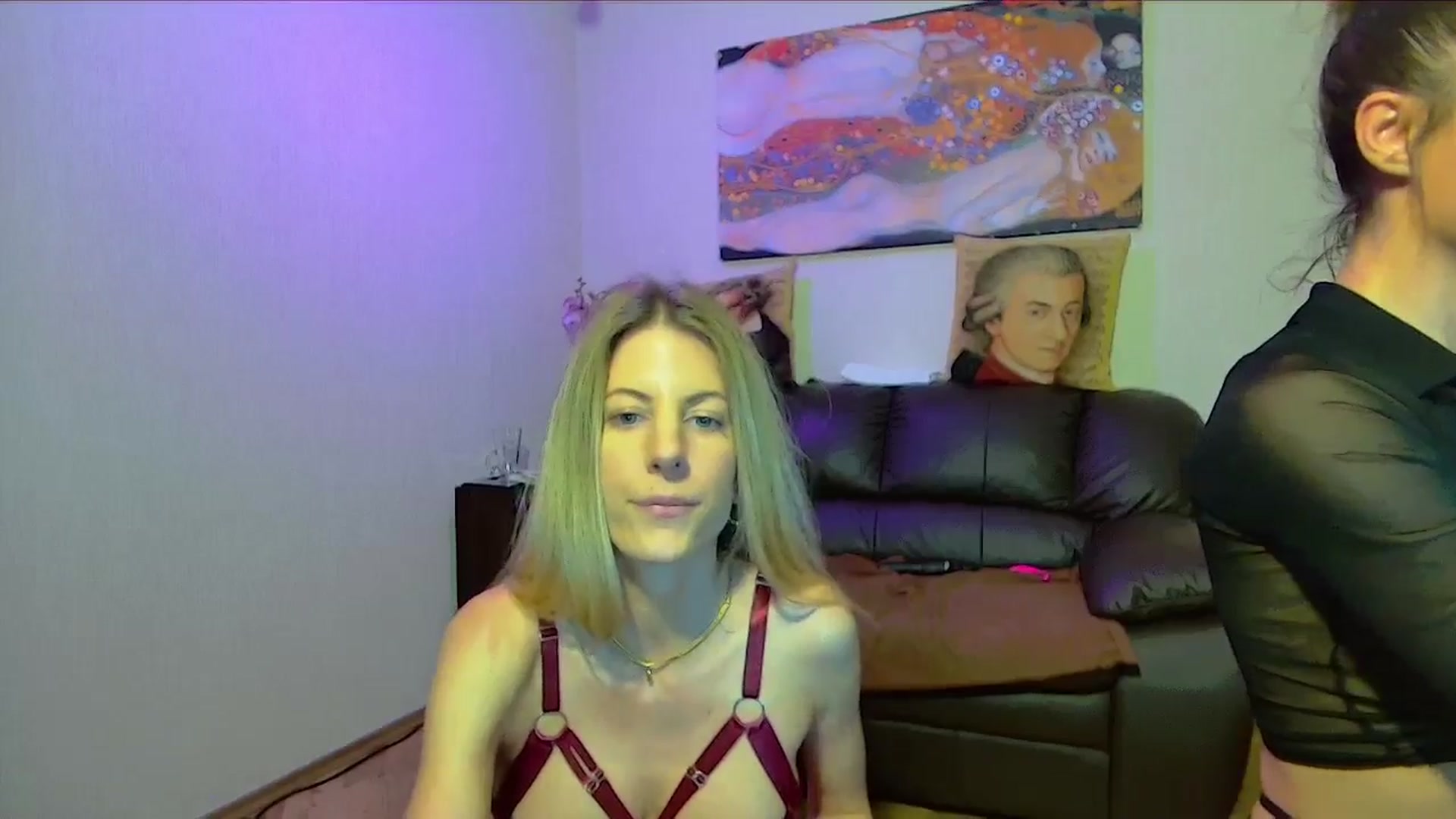 Gallery image thumbnail from Helenadoll's myfreecams stream on, 03/10/2025, 22:36 image 8 of 20