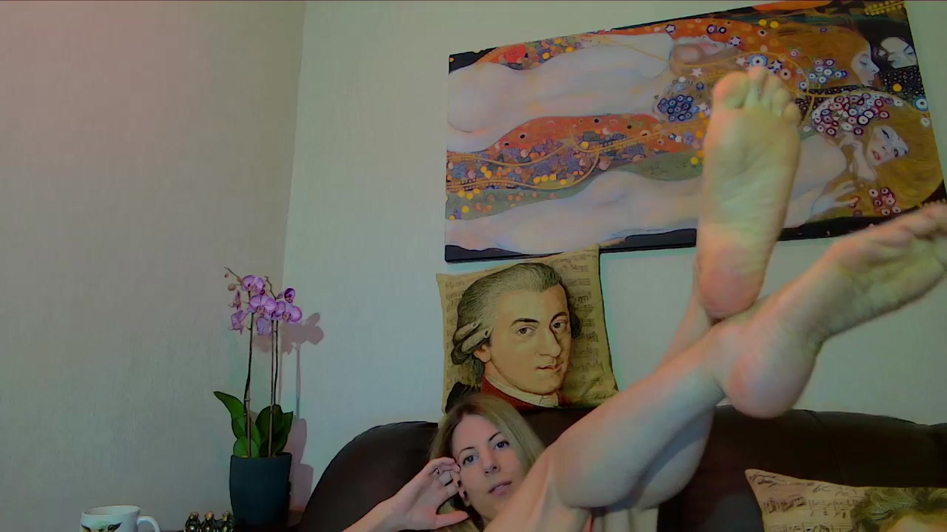Gallery image thumbnail from Helenadoll's myfreecams stream on, 03/16/2025, 19:36 image 15 of 20