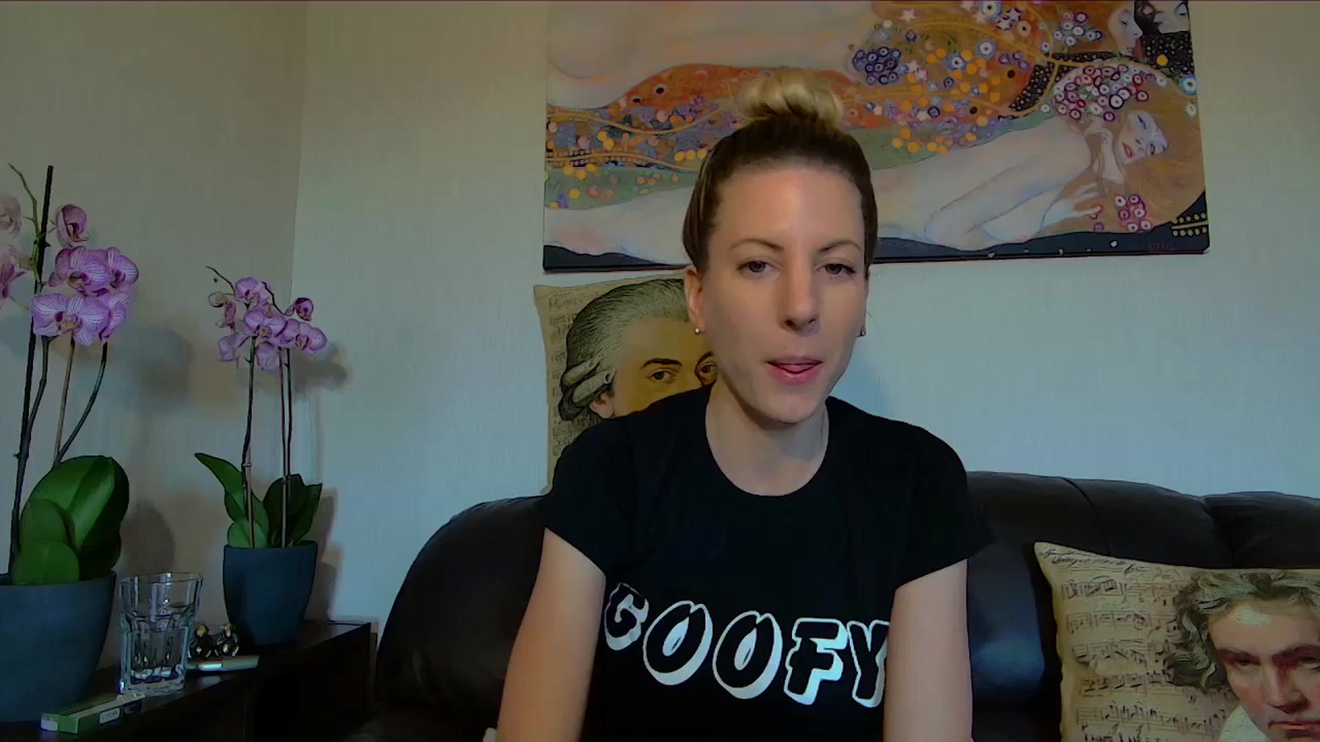 Gallery image thumbnail from Helenadoll's myfreecams stream on, 03/21/2025, 17:22 image 1 of 20