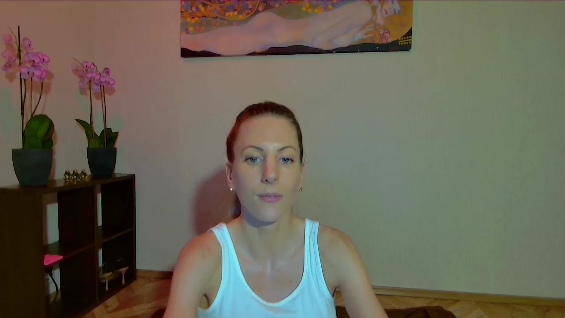 Gallery image thumbnail from Helenadoll's myfreecams stream on, 03/27/2025, 19:31 image 8 of 20
