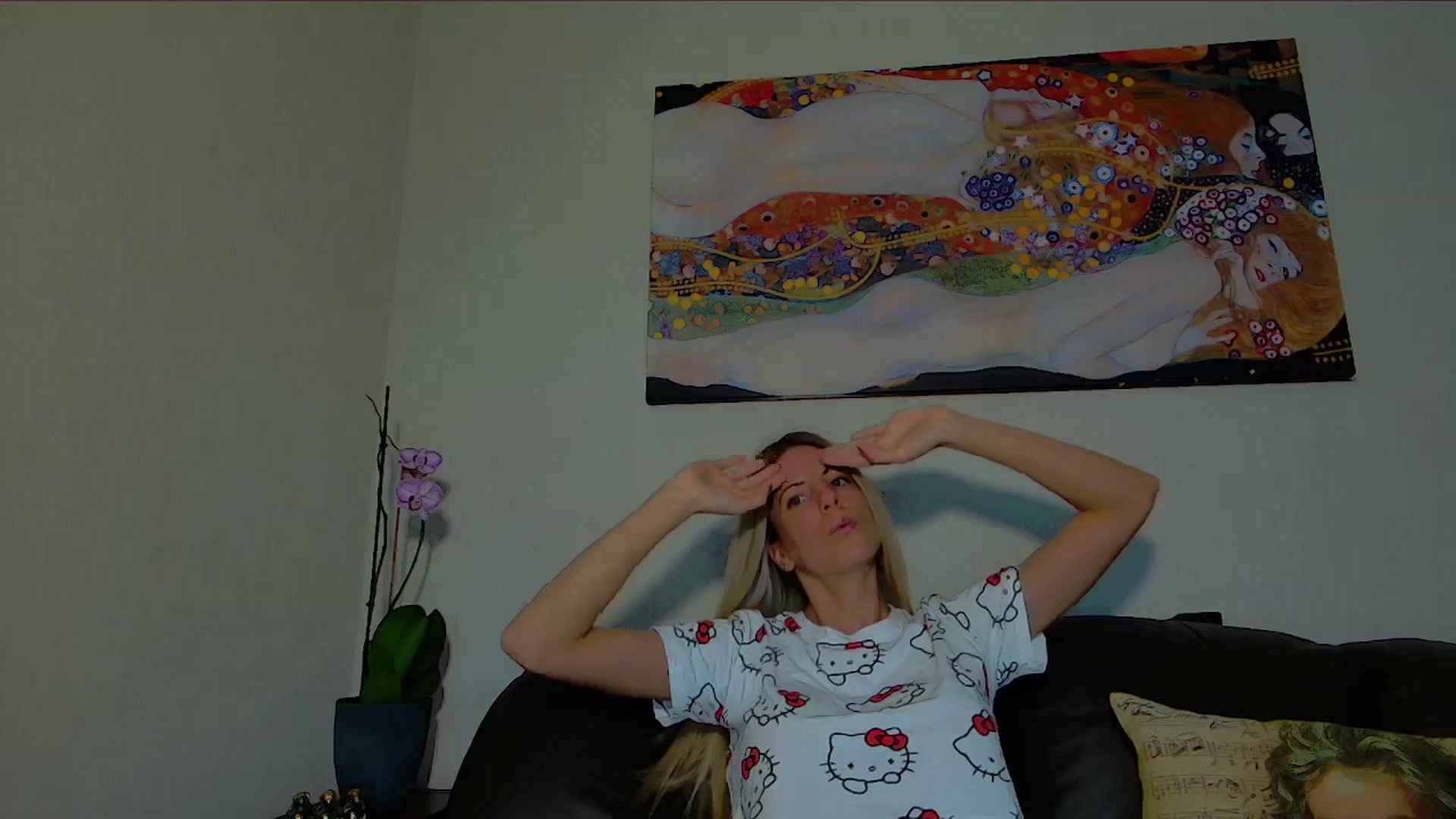 Gallery image thumbnail from Helenadoll's myfreecams stream on, 05/08/2025, 11:44 image 9 of 20
