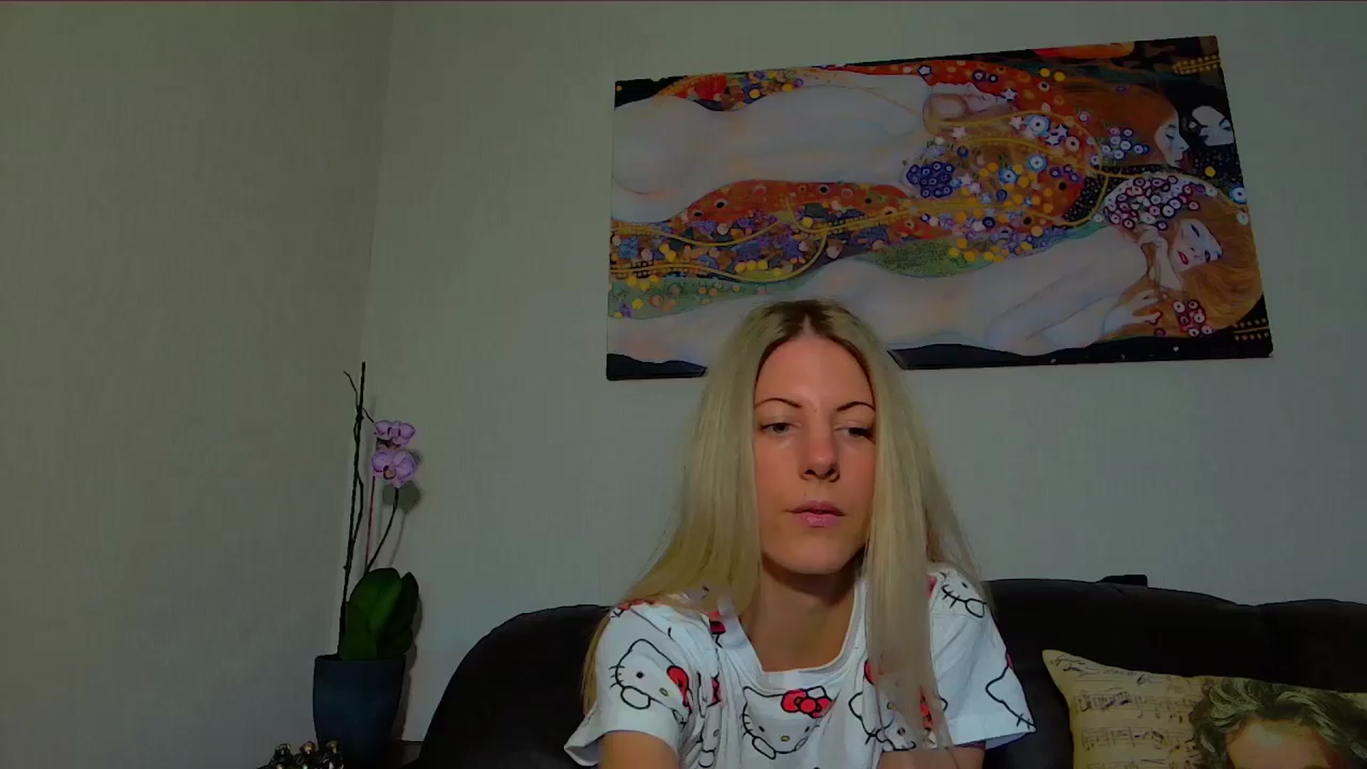 Gallery image thumbnail from Helenadoll's myfreecams stream on, 05/08/2025, 11:44 image 10 of 20