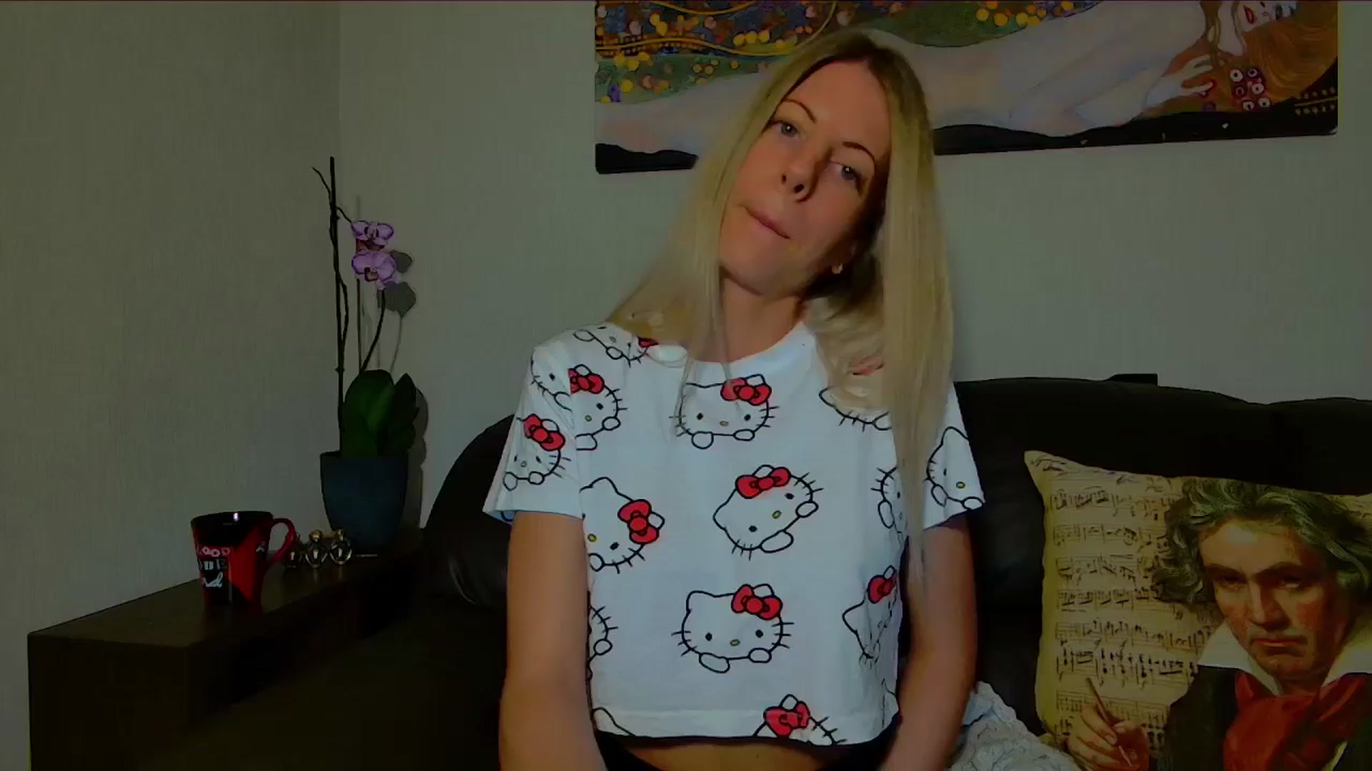 Gallery image thumbnail from Helenadoll's myfreecams stream on, 05/08/2025, 15:02 image 7 of 20