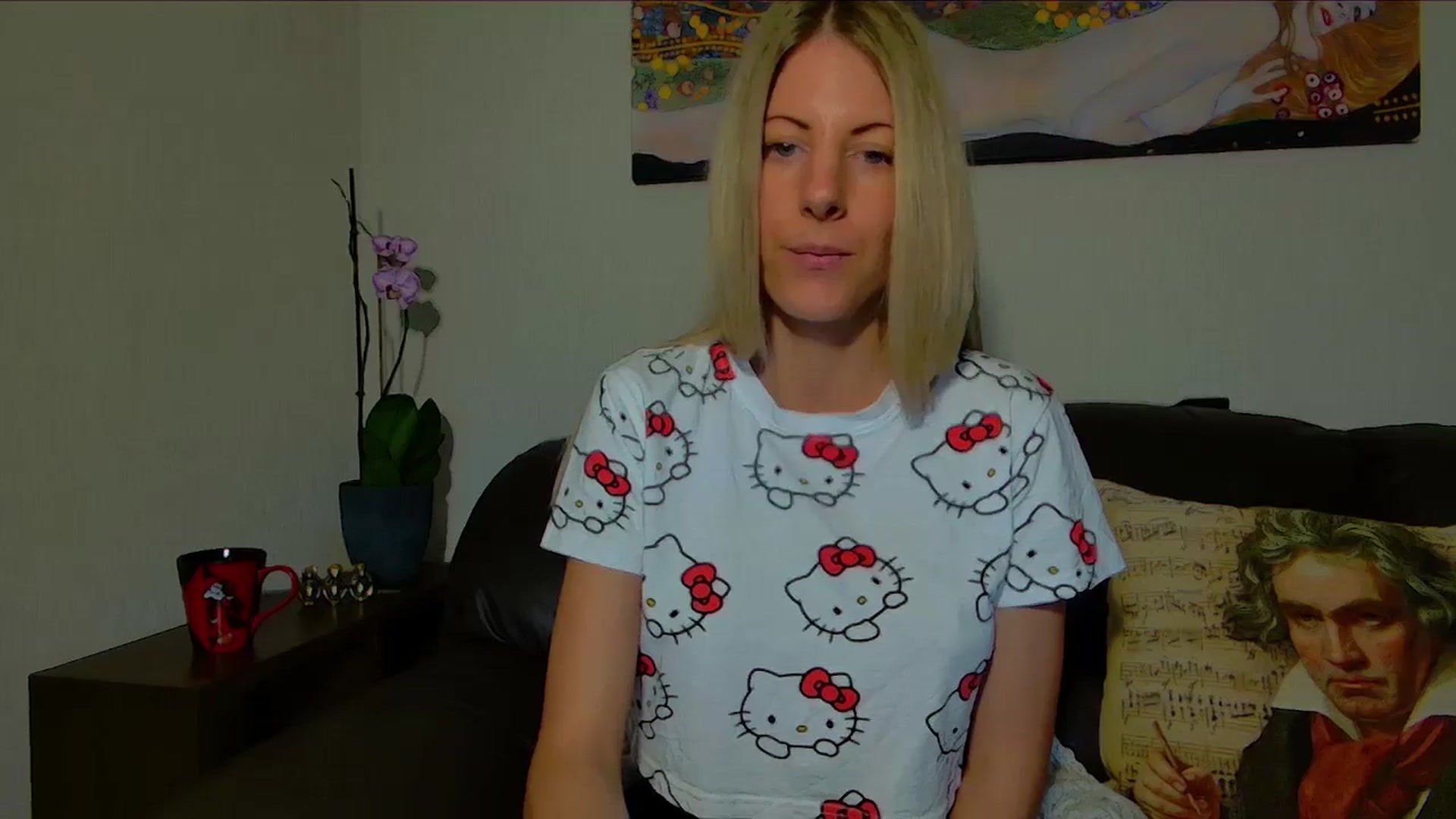 Gallery image thumbnail from Helenadoll's myfreecams stream on, 05/08/2025, 15:02 image 8 of 20