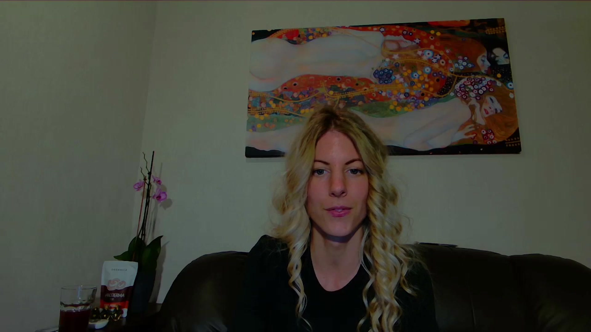 Gallery image thumbnail from Helenadoll's myfreecams stream on, 05/15/2025, 21:37 image 2 of 20