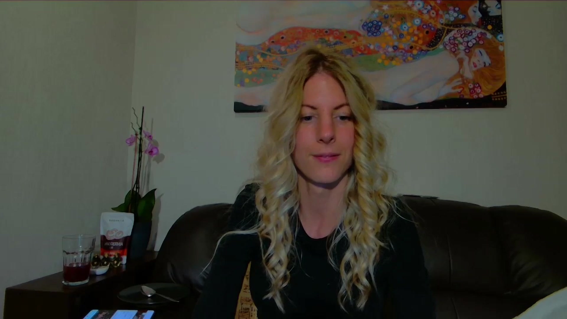 Gallery image thumbnail from Helenadoll's myfreecams stream on, 05/15/2025, 21:37 image 10 of 20