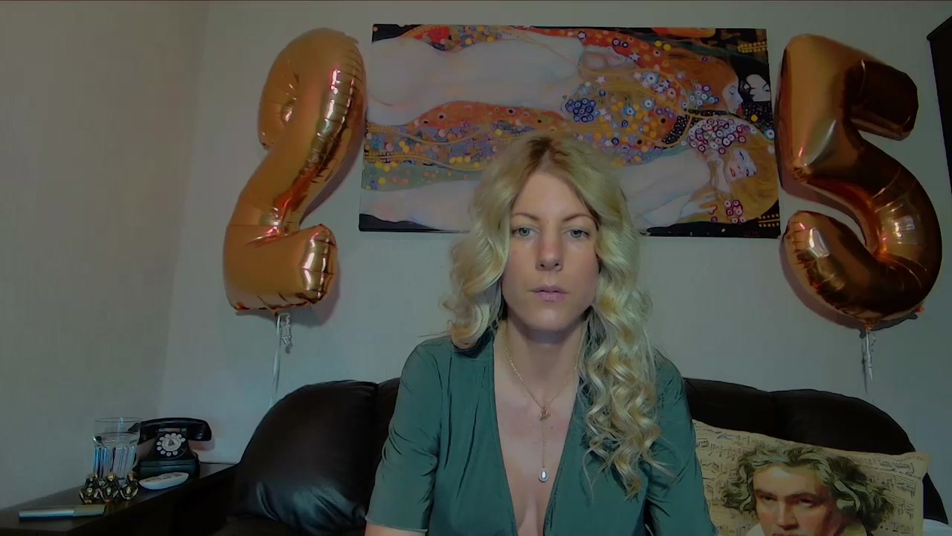 Gallery image thumbnail from Helenadoll's myfreecams stream on, 05/17/2025, 16:42 image 3 of 20