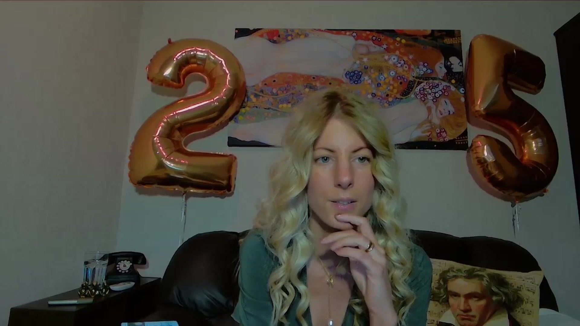 Gallery image thumbnail from Helenadoll's myfreecams stream on, 05/17/2025, 16:42 image 11 of 20
