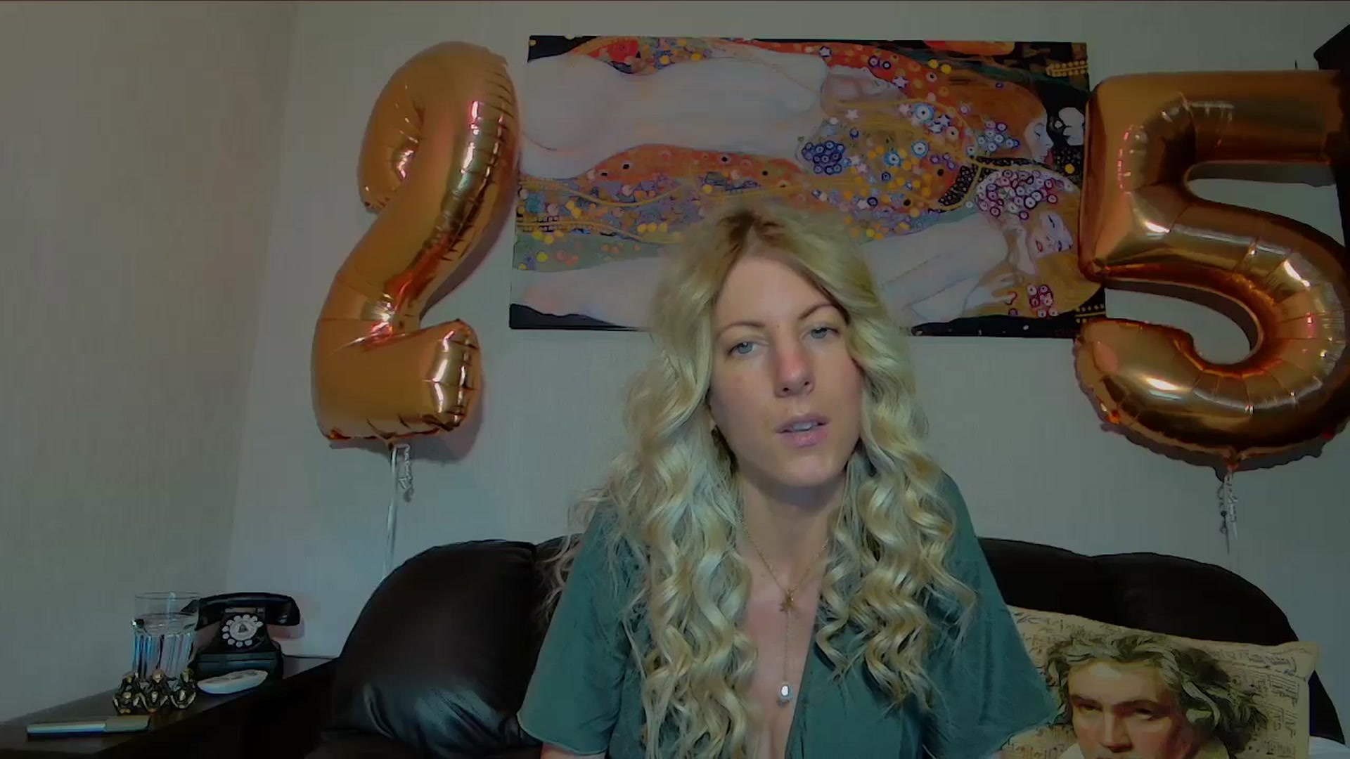 Gallery image thumbnail from Helenadoll's myfreecams stream on, 05/17/2025, 16:42 image 4 of 20