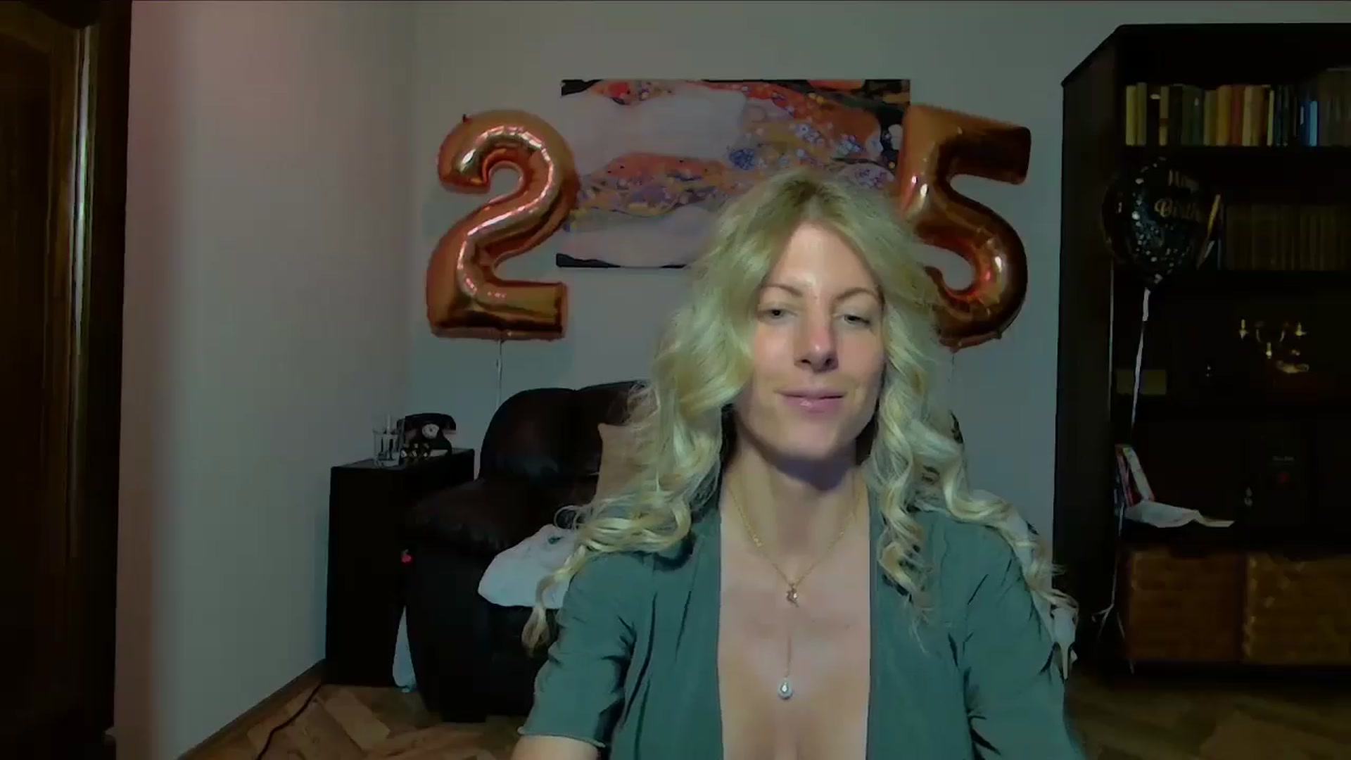 Gallery image thumbnail from Helenadoll's myfreecams stream on, 05/17/2025, 19:46 image 4 of 20