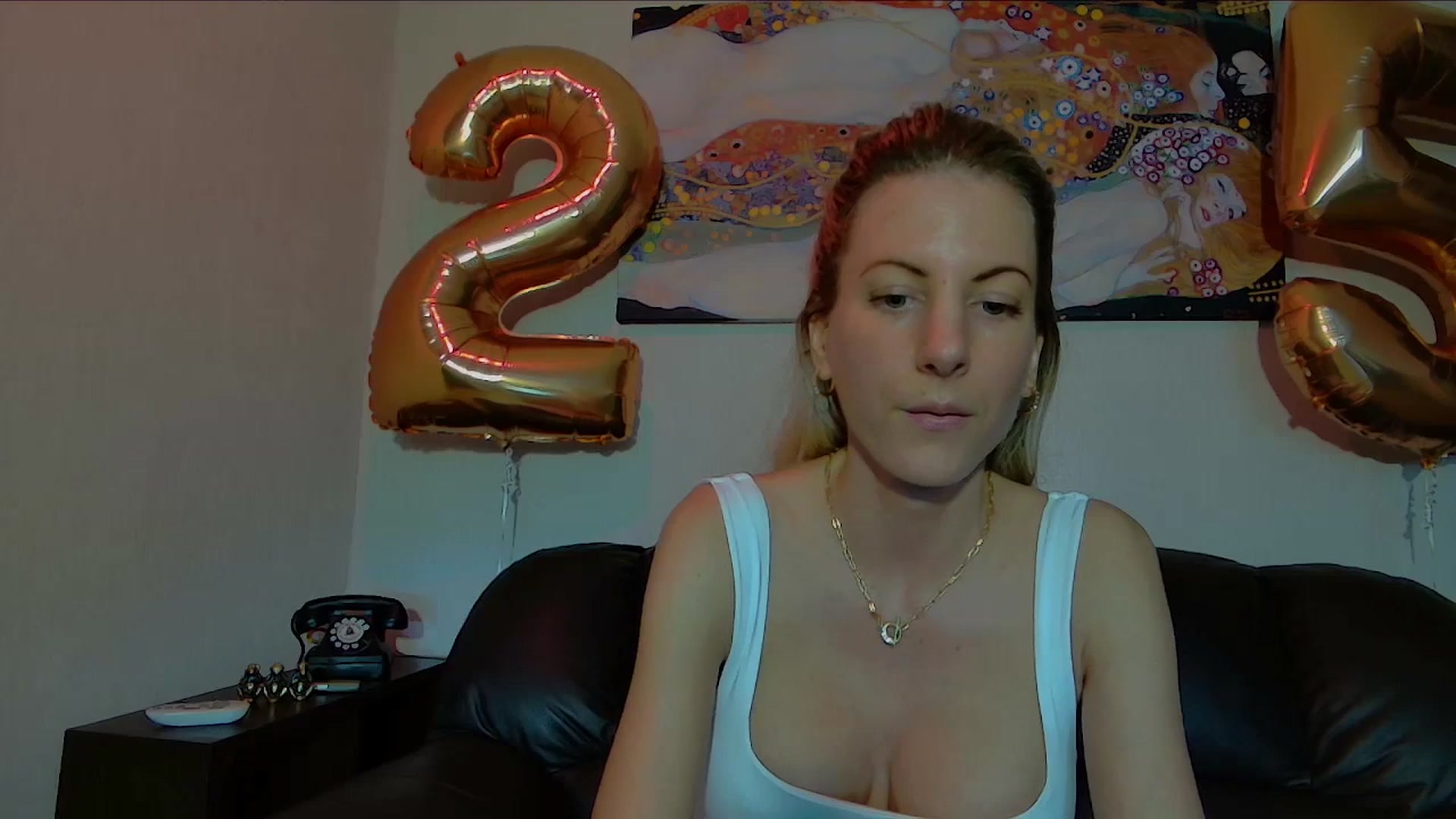 Gallery image thumbnail from Helenadoll's myfreecams stream on, 05/20/2025, 15:22 image 13 of 20