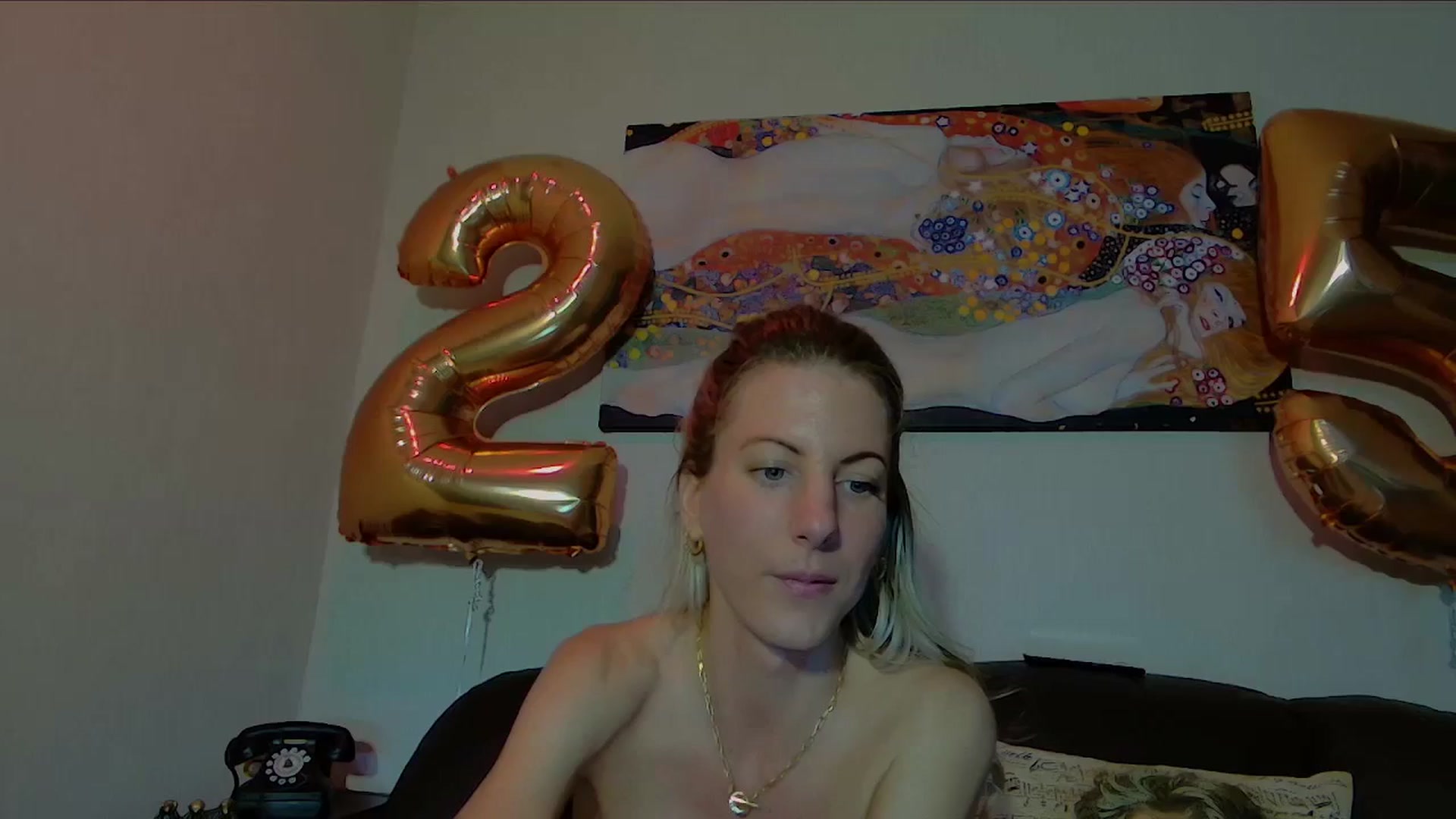 Gallery image thumbnail from Helenadoll's myfreecams stream on, 05/20/2025, 18:01 image 3 of 20