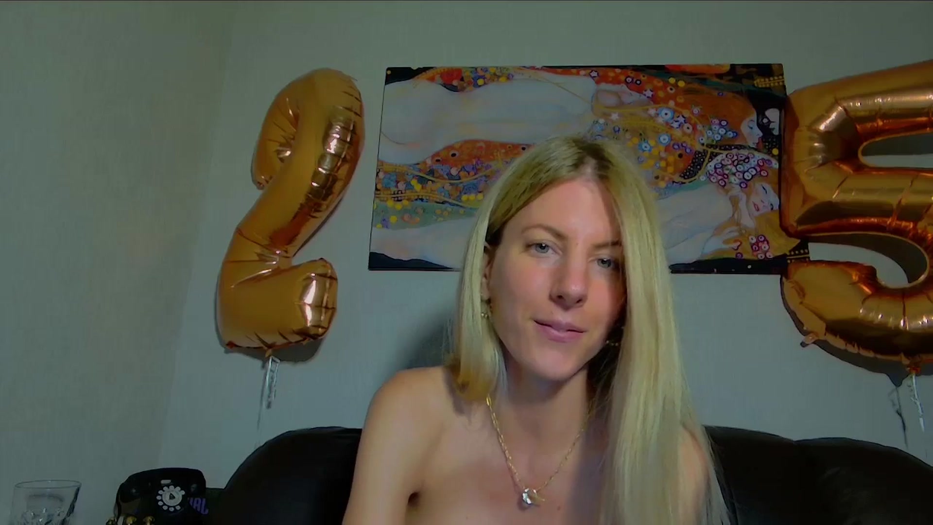 Gallery image thumbnail from Helenadoll's myfreecams stream on, 05/28/2025, 18:19 image 8 of 20