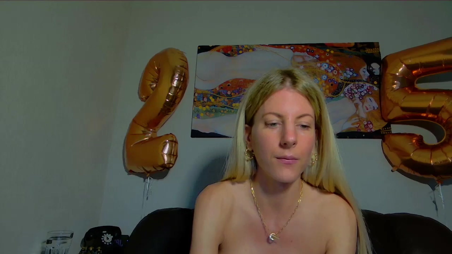 Gallery image thumbnail from Helenadoll's myfreecams stream on, 05/28/2025, 18:19 image 18 of 20