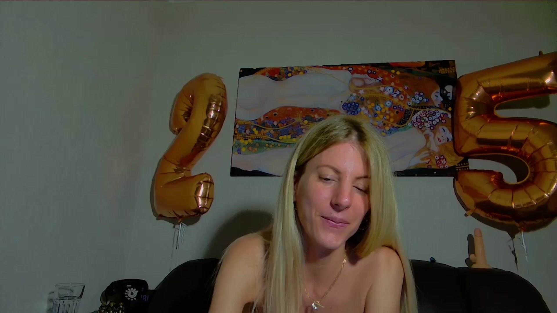 Gallery image thumbnail from Helenadoll's myfreecams stream on, 05/28/2025, 19:17 image 18 of 20