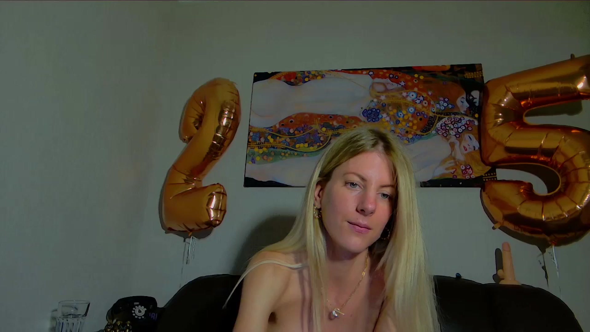 Gallery image thumbnail from Helenadoll's myfreecams stream on, 05/28/2025, 19:17 image 11 of 20