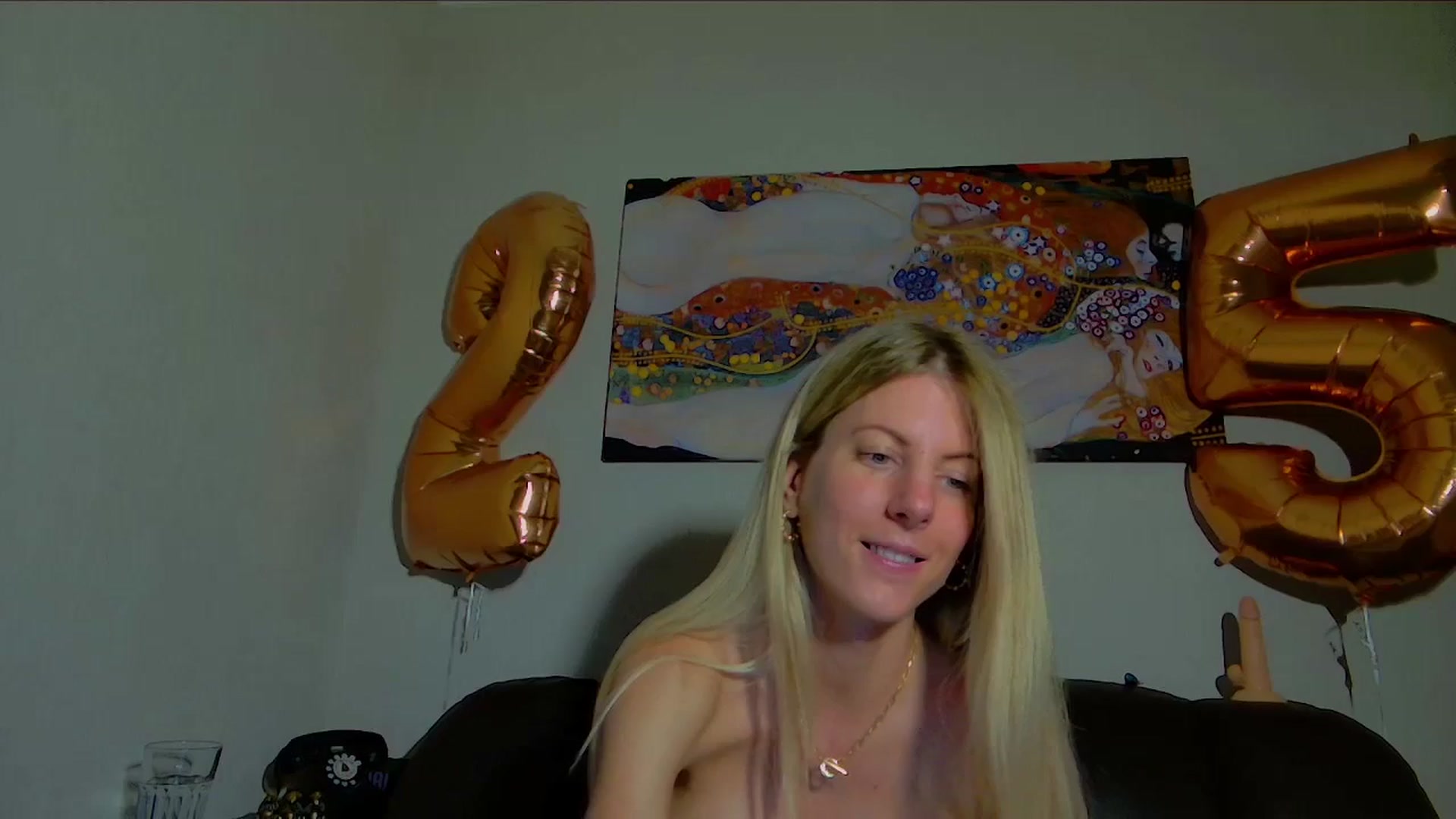 Gallery image thumbnail from Helenadoll's myfreecams stream on, 05/28/2025, 19:17 image 13 of 20
