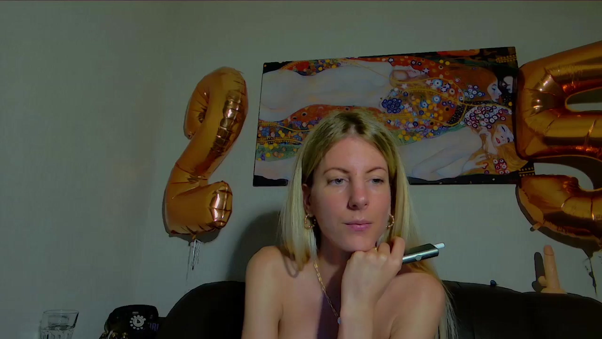 Gallery image thumbnail from Helenadoll's myfreecams stream on, 05/28/2025, 19:17 image 1 of 20