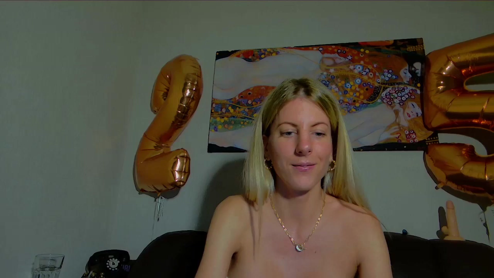 Gallery image thumbnail from Helenadoll's myfreecams stream on, 05/28/2025, 19:17 image 2 of 20
