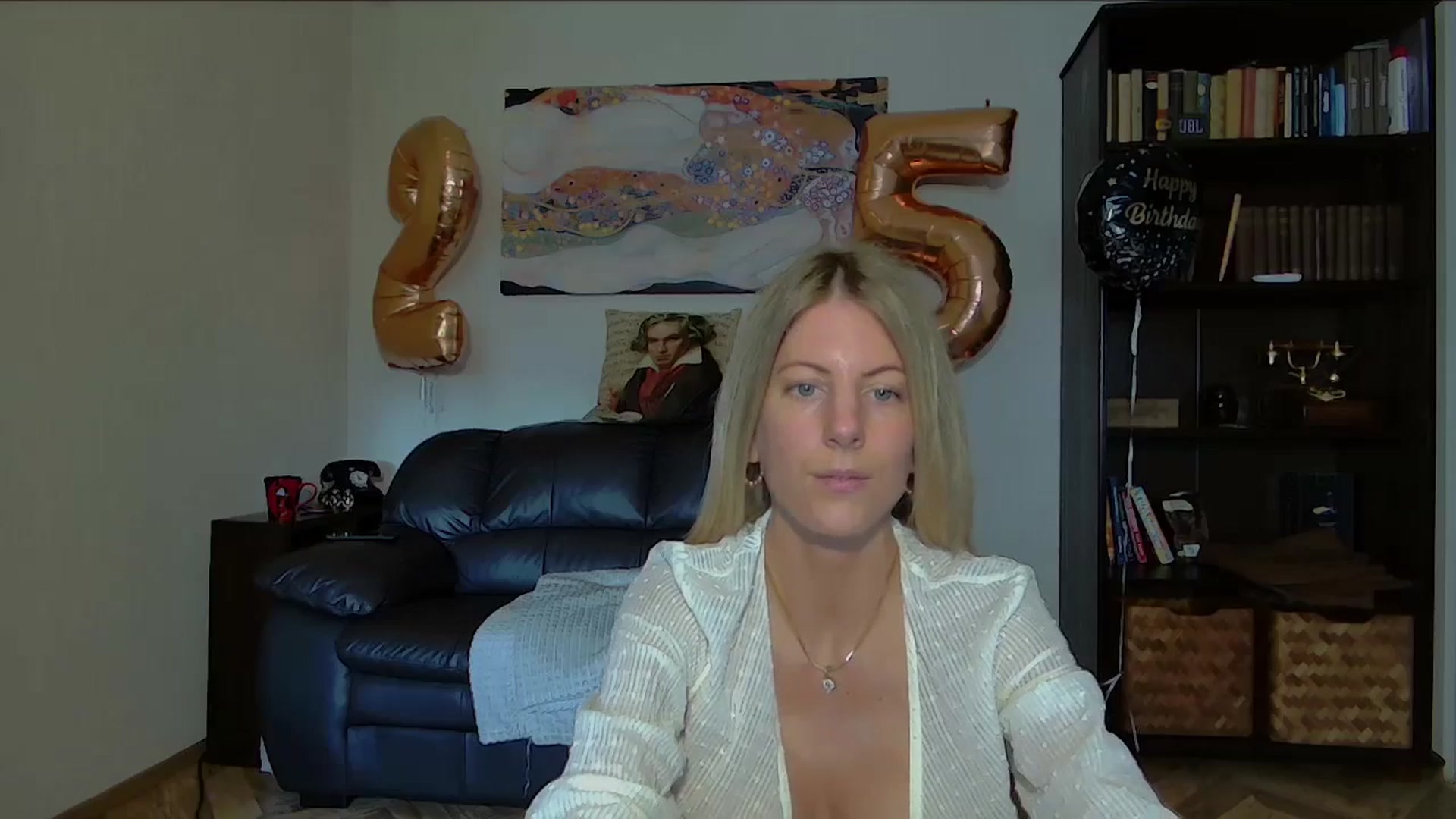 Gallery image thumbnail from Helenadoll's myfreecams stream on, 05/29/2025, 14:09 image 20 of 20