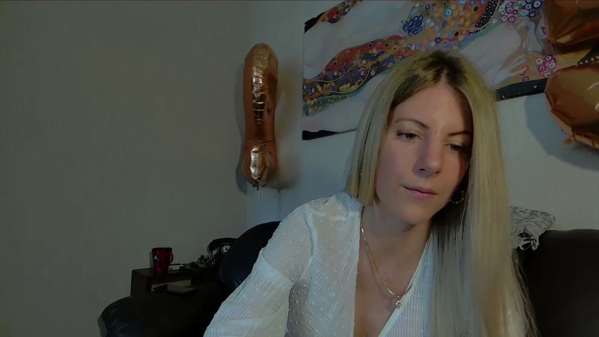 Gallery image thumbnail from Helenadoll's myfreecams stream on, 05/29/2025, 14:09 image 7 of 20