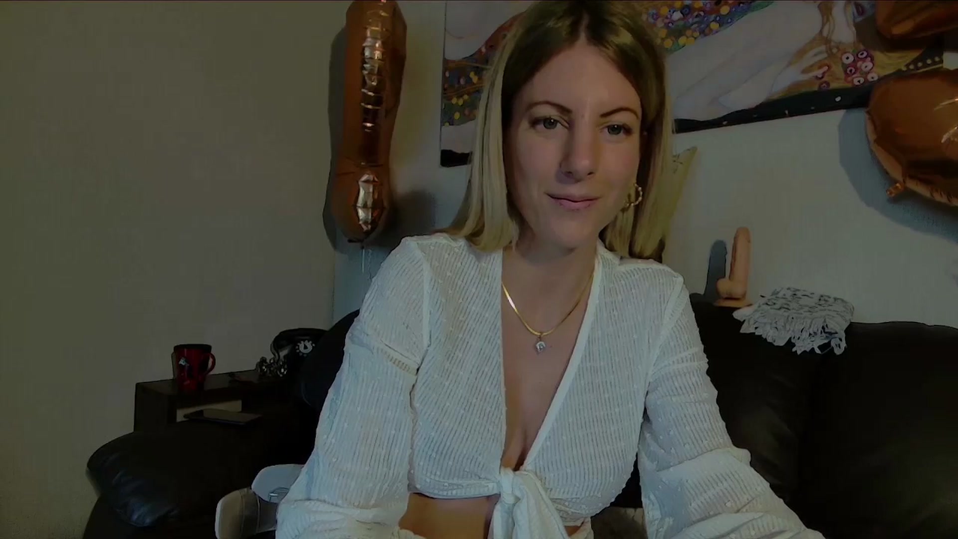 Gallery image thumbnail from Helenadoll's myfreecams stream on, 05/29/2025, 14:09 image 13 of 20