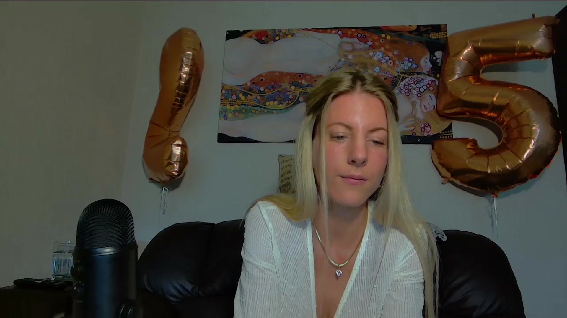 Gallery image thumbnail from Helenadoll's myfreecams stream on, 05/30/2025, 12:38 image 13 of 20