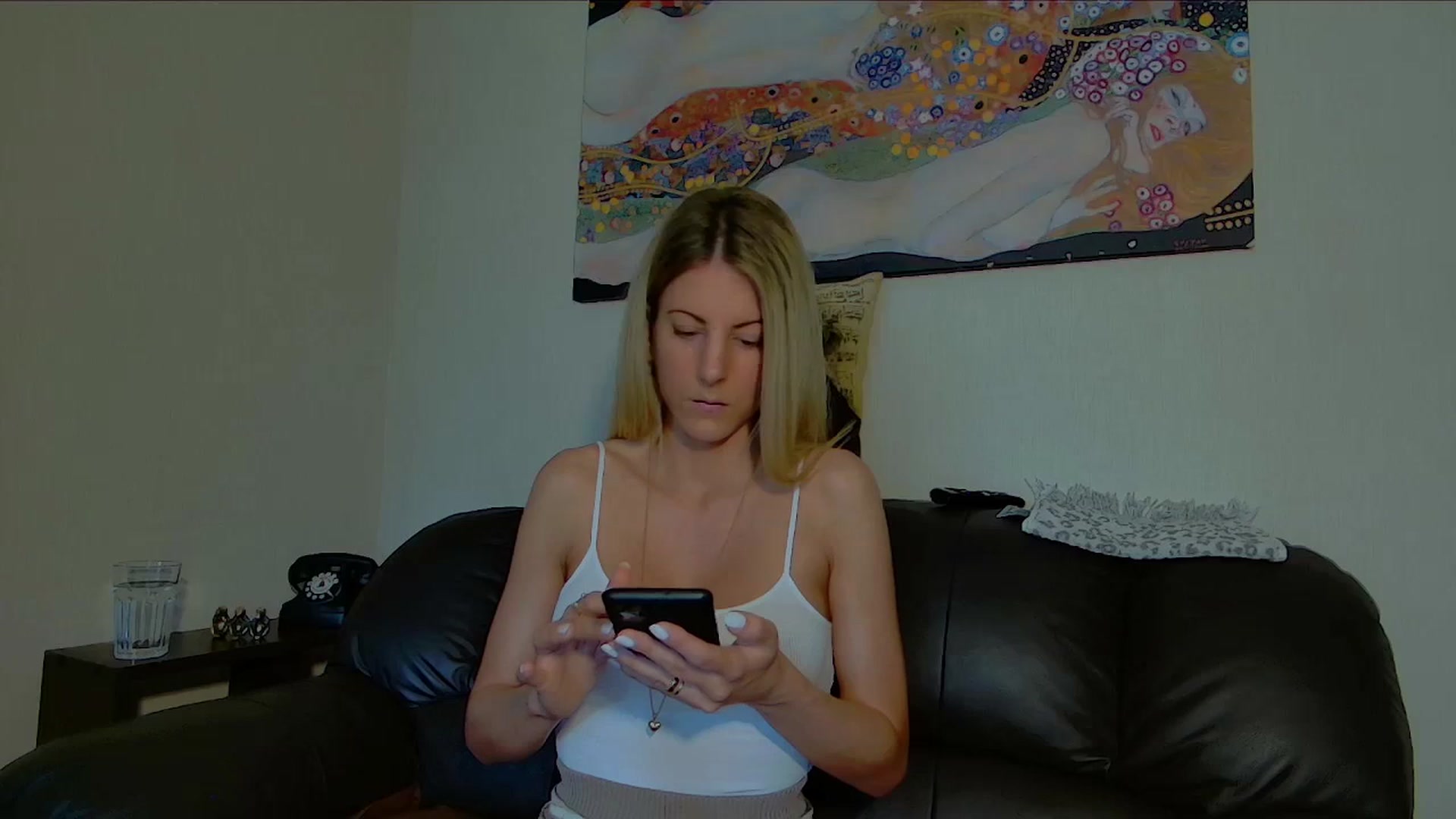 Gallery image thumbnail from Helenadoll's myfreecams stream on, 06/04/2025, 11:46 image 16 of 20