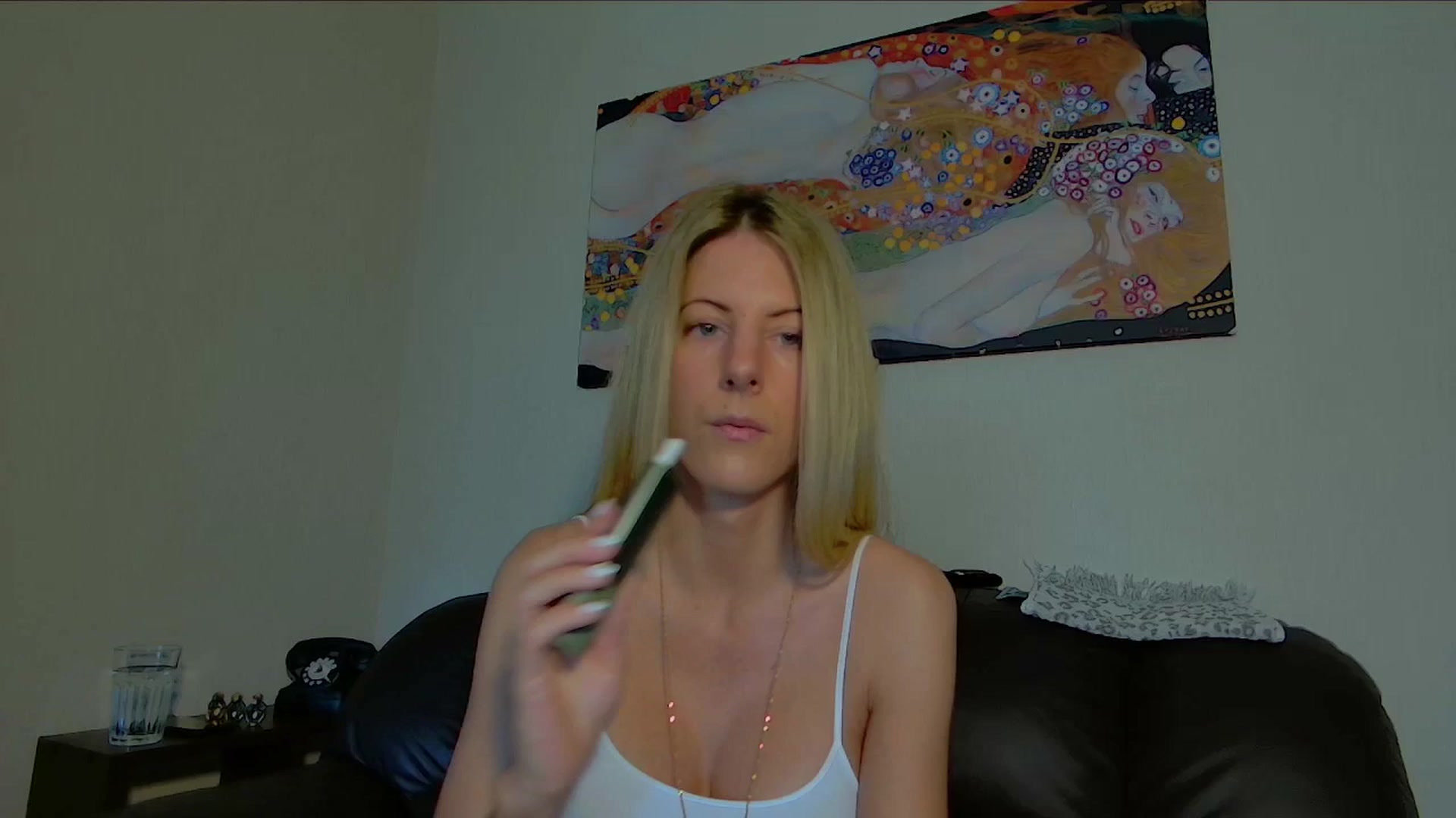 Gallery image thumbnail from Helenadoll's myfreecams stream on, 06/04/2025, 11:46 image 3 of 20
