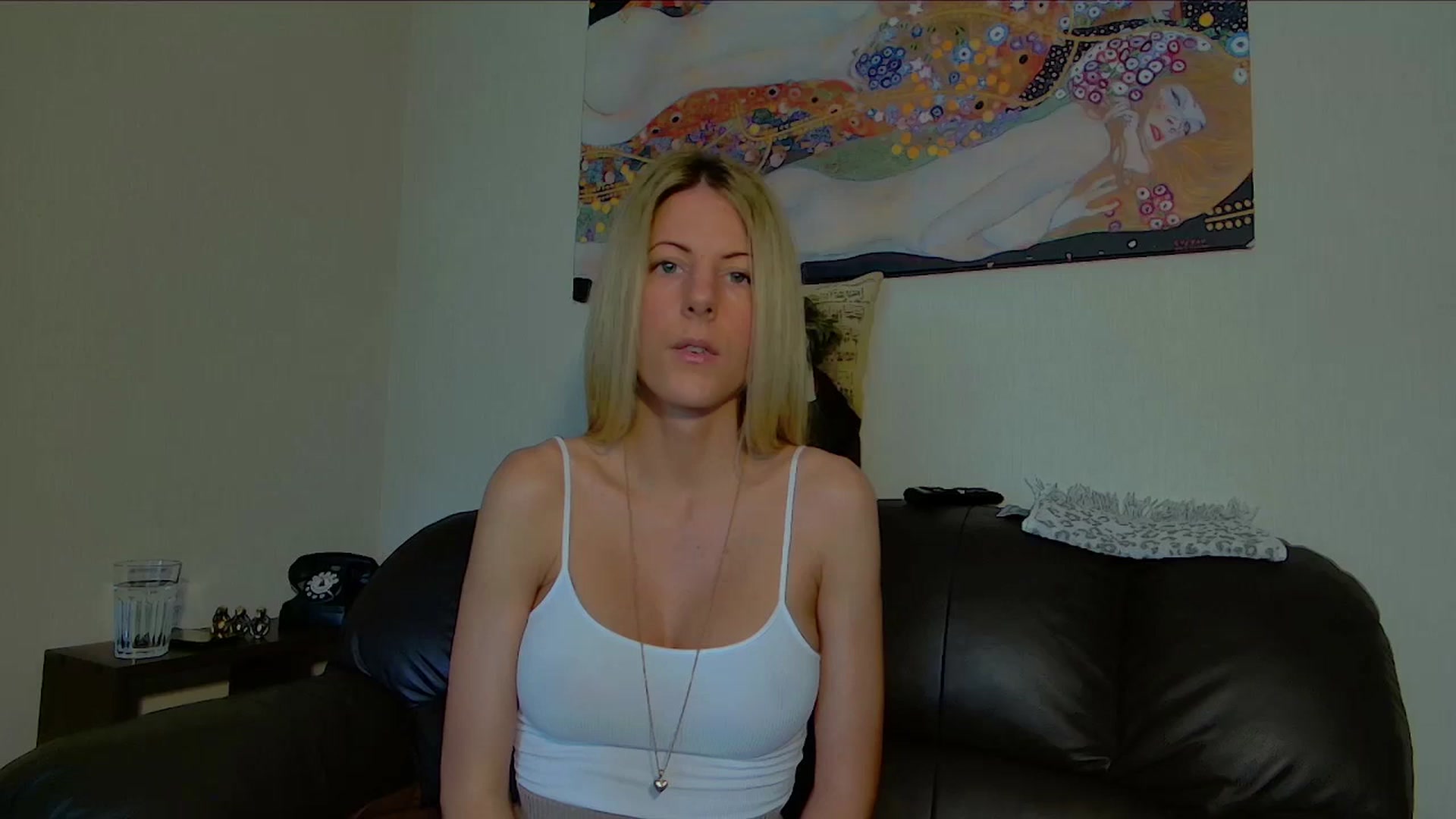 Gallery image thumbnail from Helenadoll's myfreecams stream on, 06/04/2025, 11:46 image 5 of 20