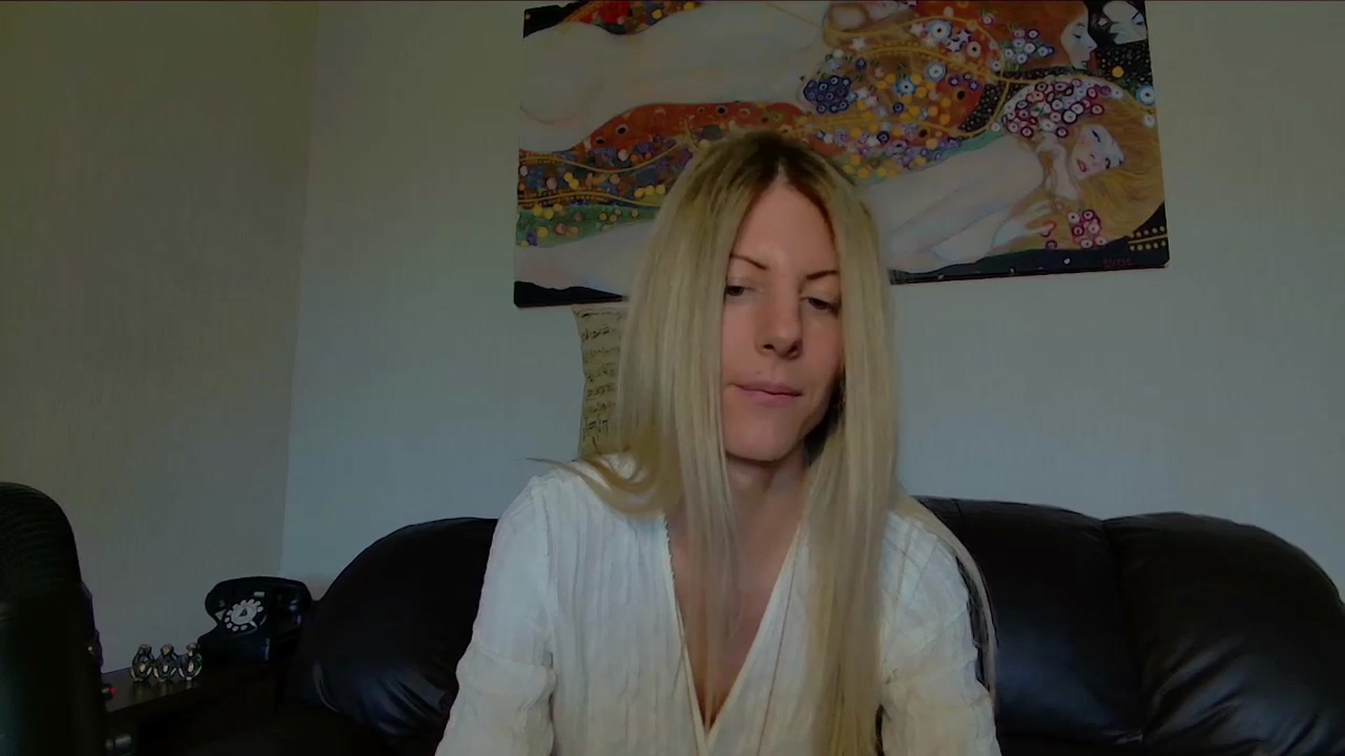 Gallery image thumbnail from Helenadoll's myfreecams stream on, 06/10/2025, 17:16 image 3 of 20