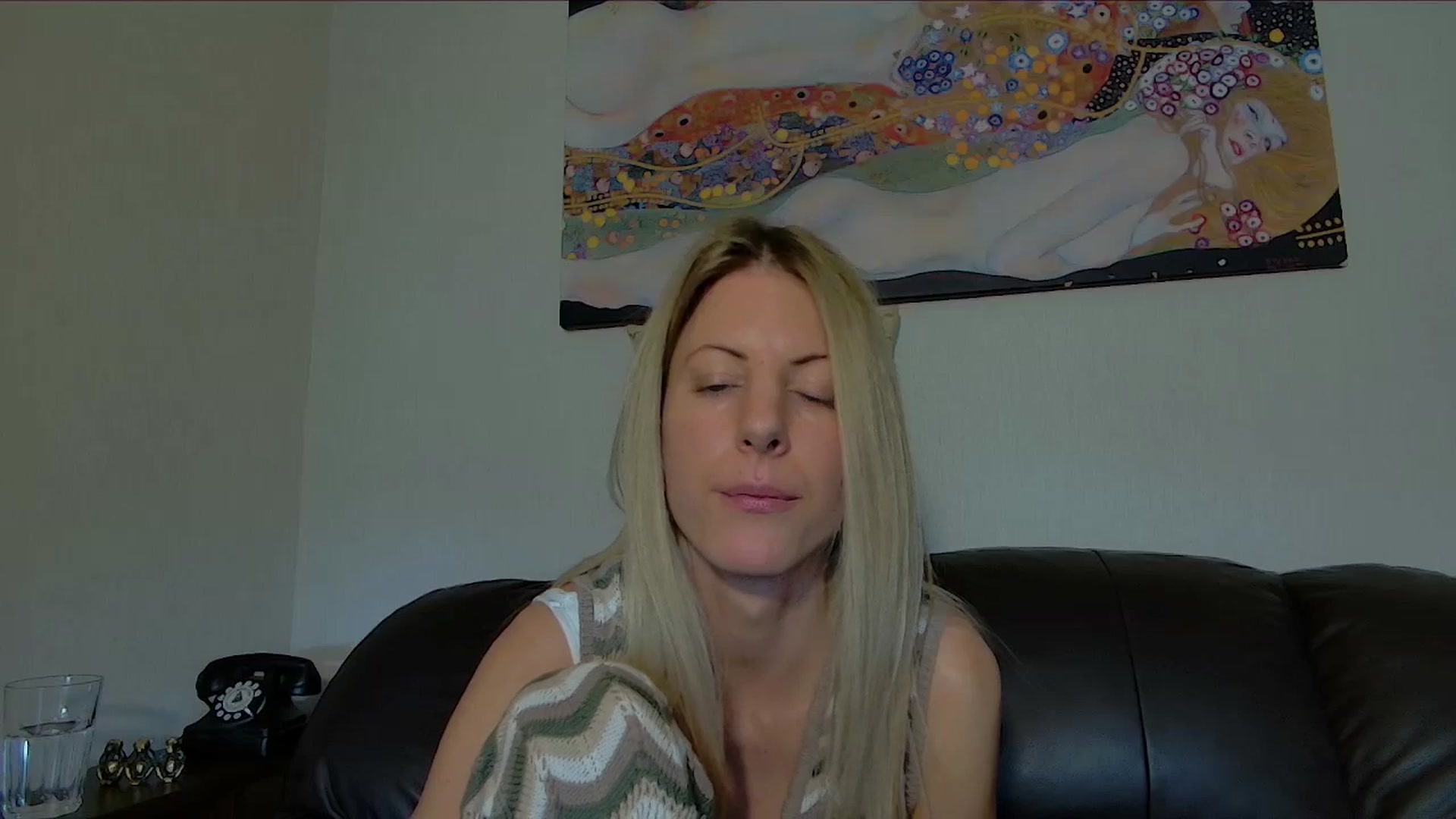 Gallery image thumbnail from Helenadoll's myfreecams stream on, 06/11/2025, 13:10 image 17 of 20