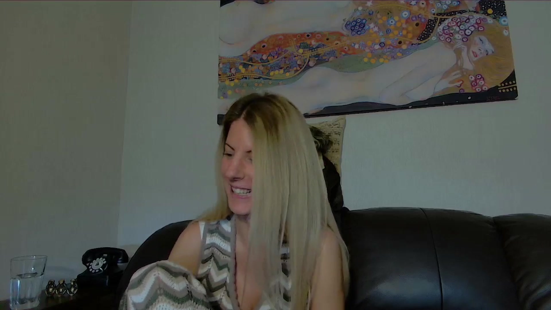 Gallery image thumbnail from Helenadoll's myfreecams stream on, 06/11/2025, 13:10 image 12 of 20