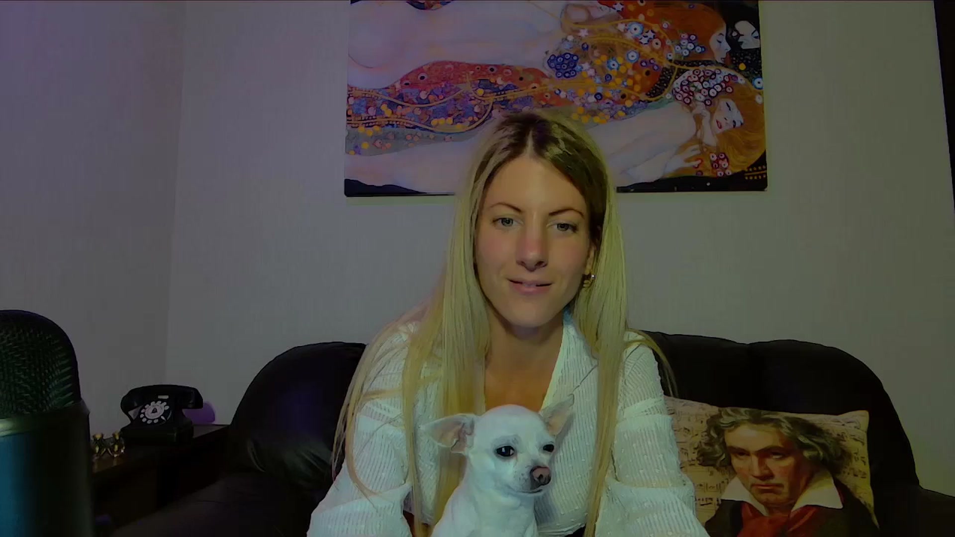 Gallery image thumbnail from Helenadoll's myfreecams stream on, 06/28/2025, 19:58 image 6 of 20