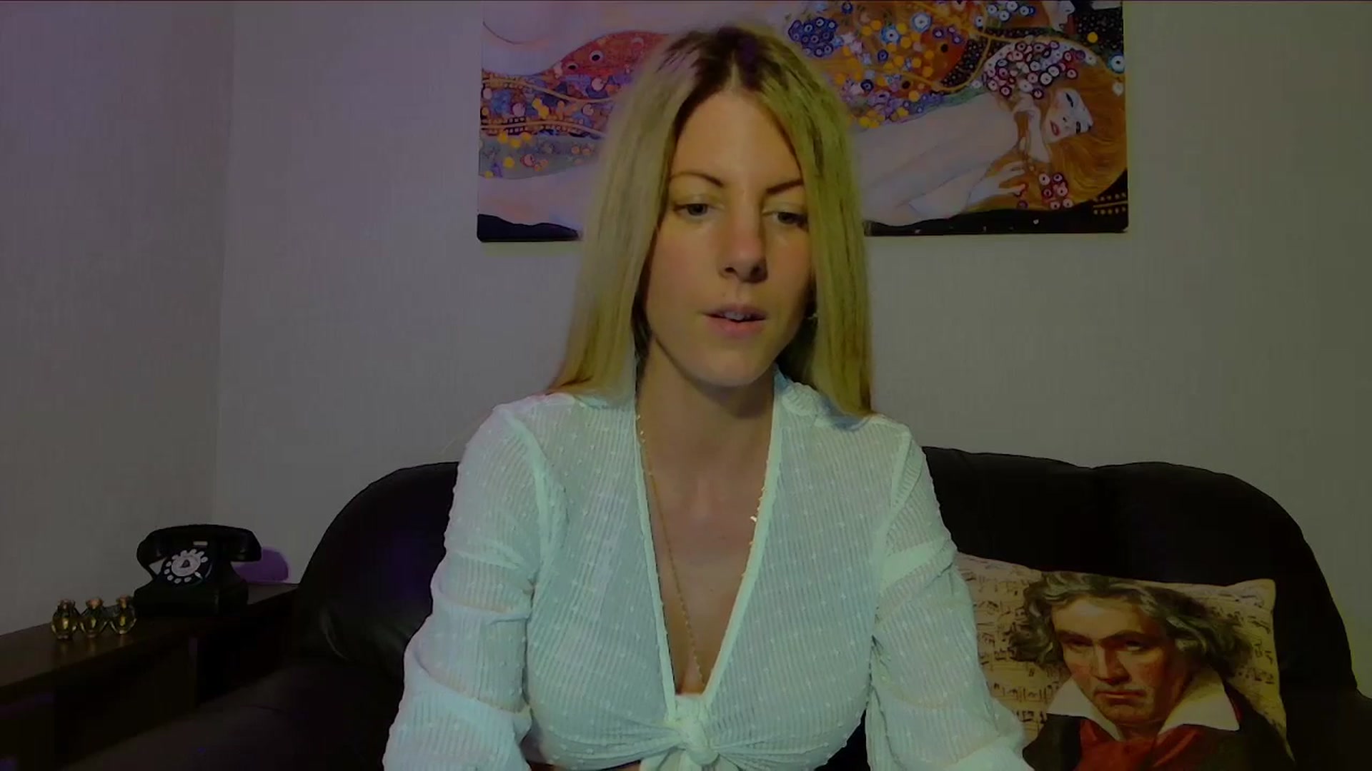 Gallery image thumbnail from Helenadoll's myfreecams stream on, 06/28/2025, 19:58 image 10 of 20