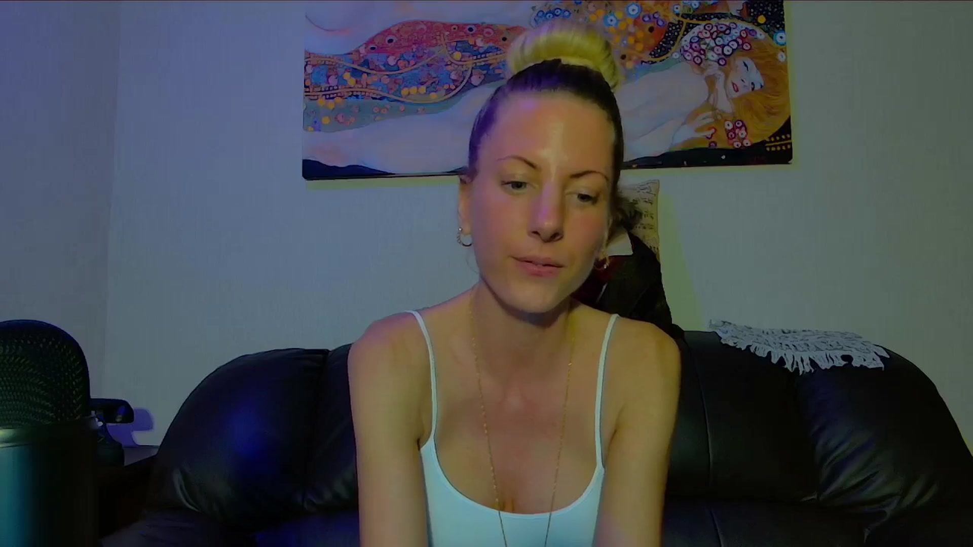 Gallery image thumbnail from Helenadoll's myfreecams stream on, 07/11/2025, 21:51 image 10 of 20
