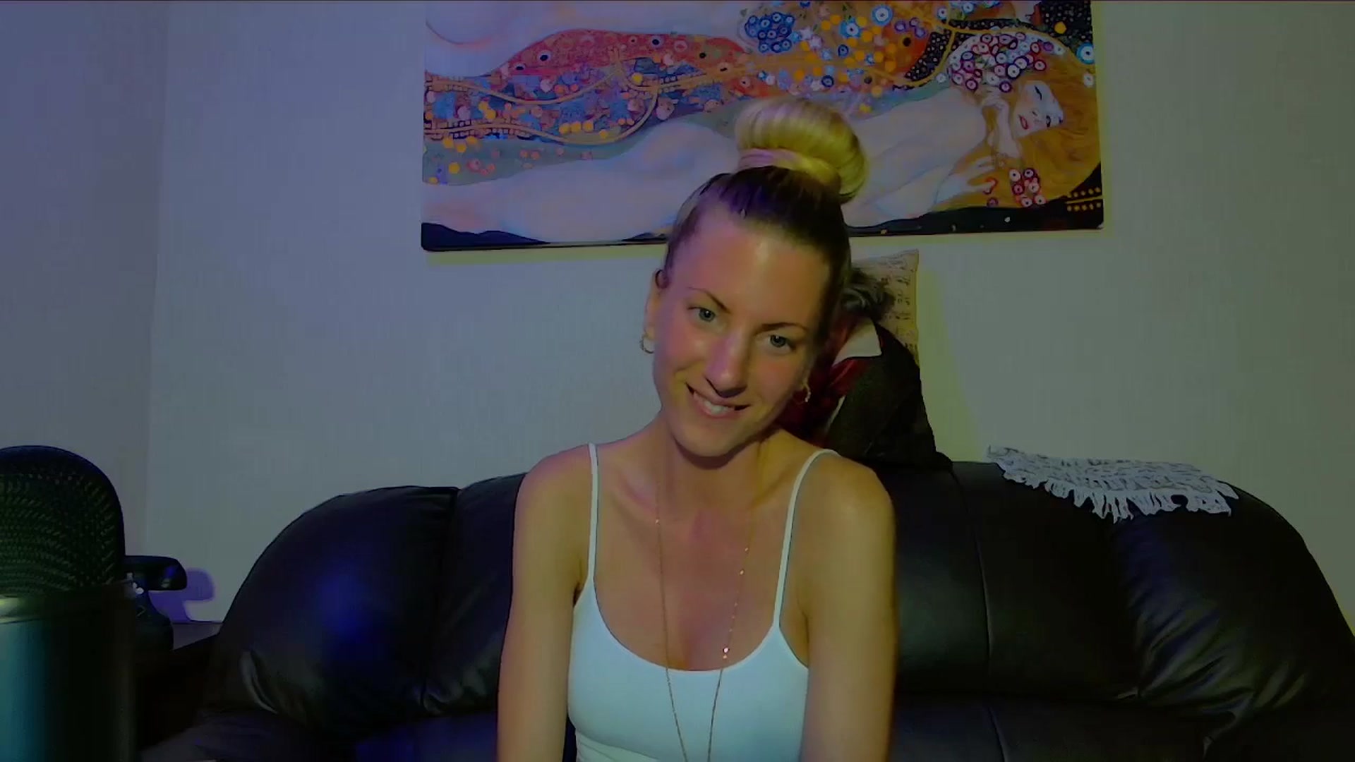 Gallery image thumbnail from Helenadoll's myfreecams stream on, 07/11/2025, 21:51 image 7 of 20