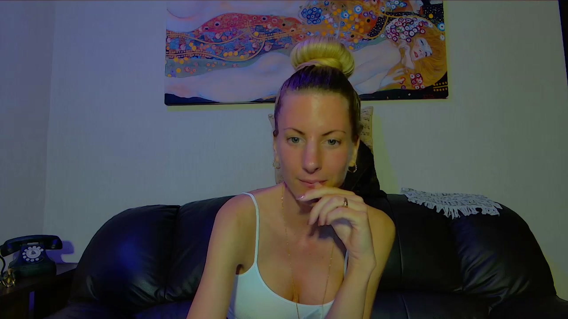 Gallery image thumbnail from Helenadoll's myfreecams stream on, 07/11/2025, 21:51 image 3 of 20
