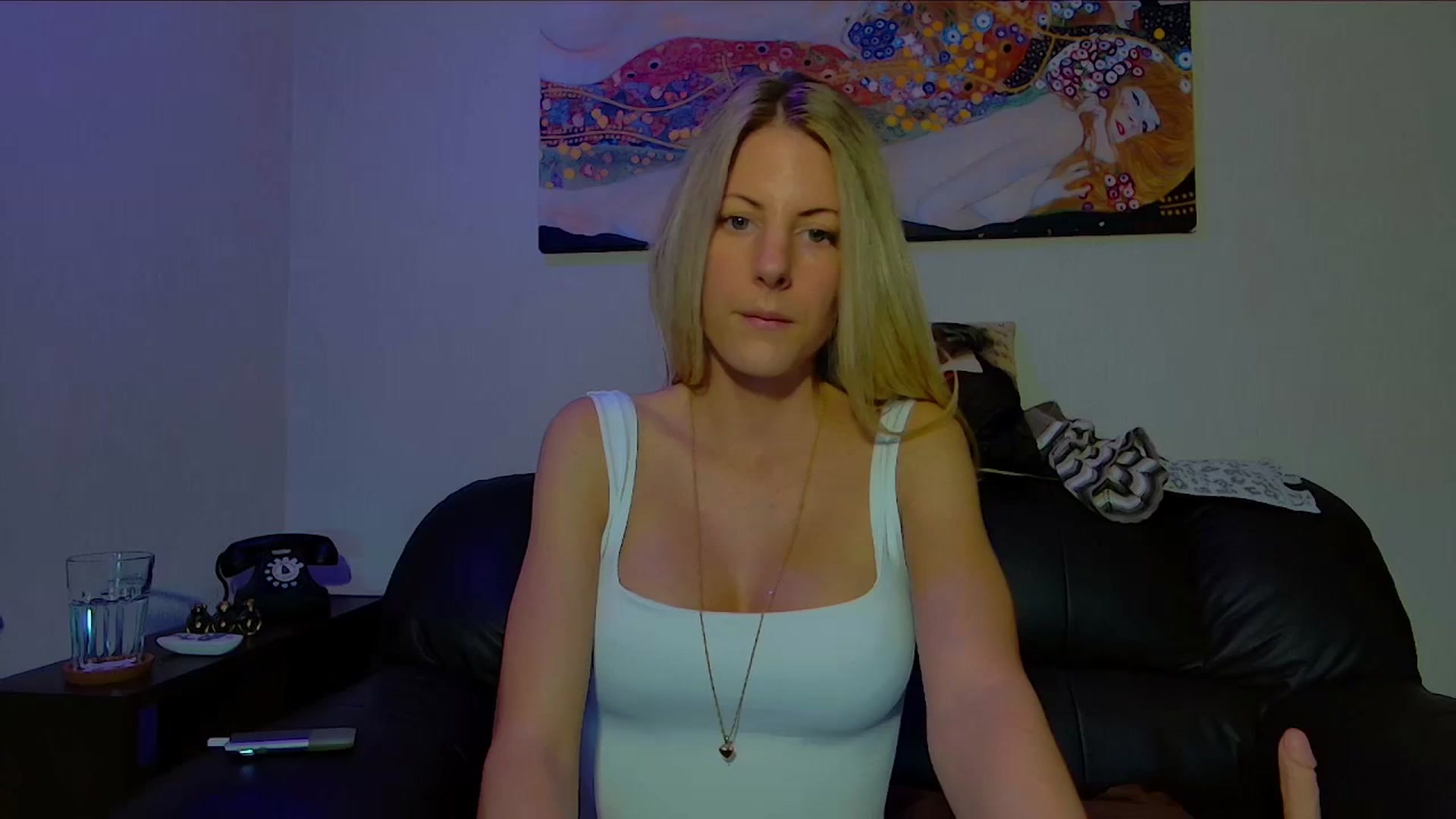 Gallery image thumbnail from Helenadoll's myfreecams stream on, 07/16/2025, 15:33 image 1 of 20