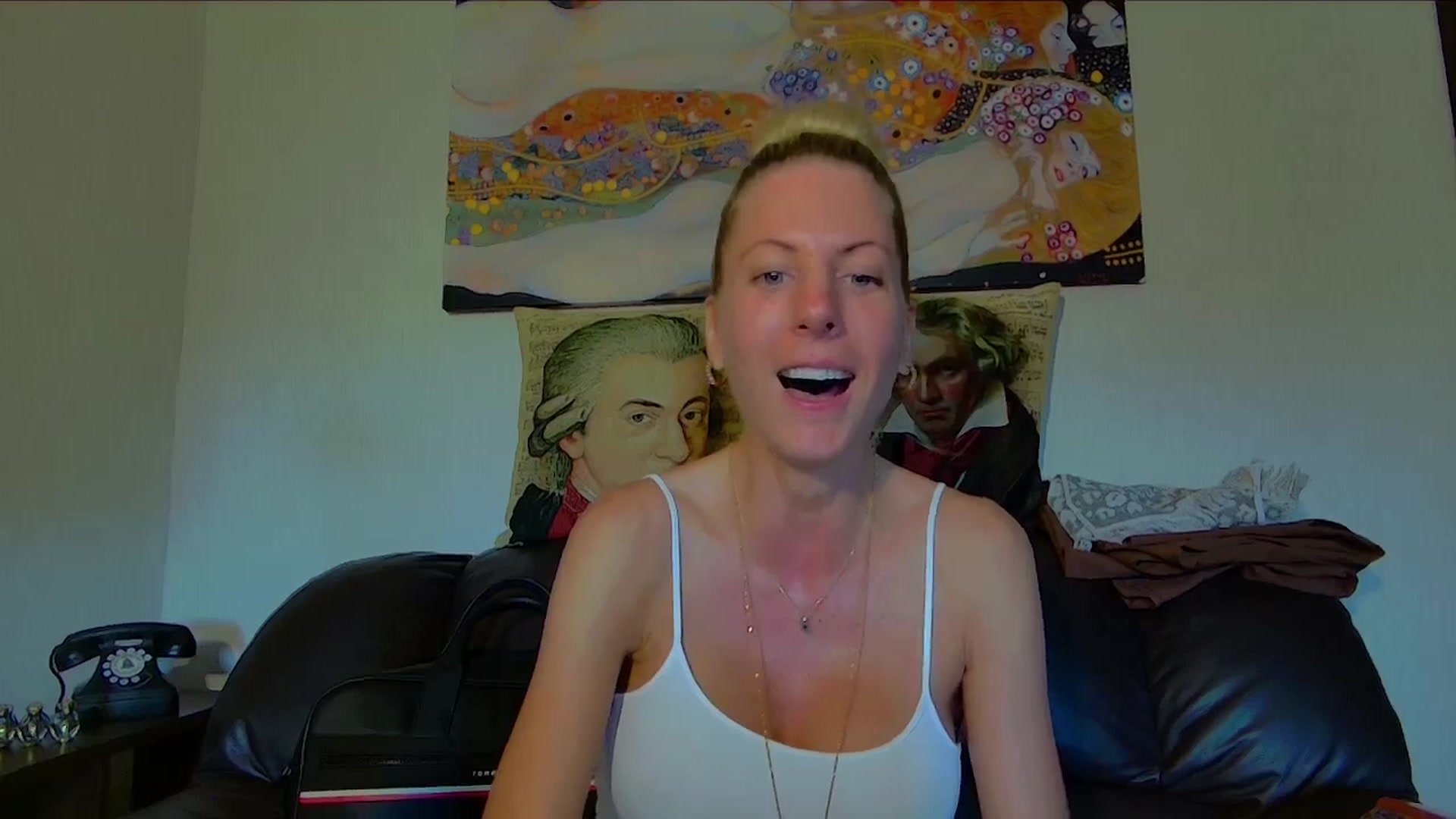 Gallery image thumbnail from Helenadoll's myfreecams stream on, 07/31/2025, 16:58 image 14 of 20