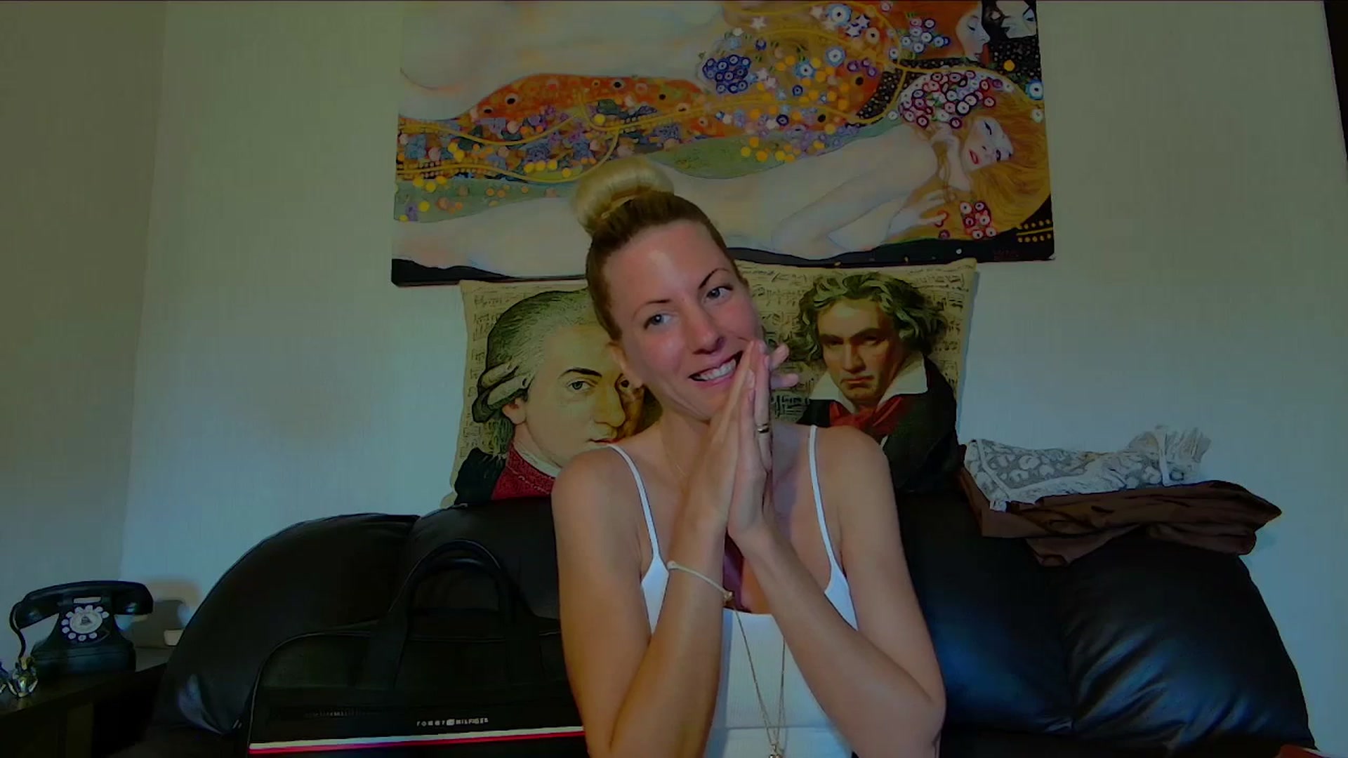 Gallery image thumbnail from Helenadoll's myfreecams stream on, 07/31/2025, 16:58 image 11 of 20