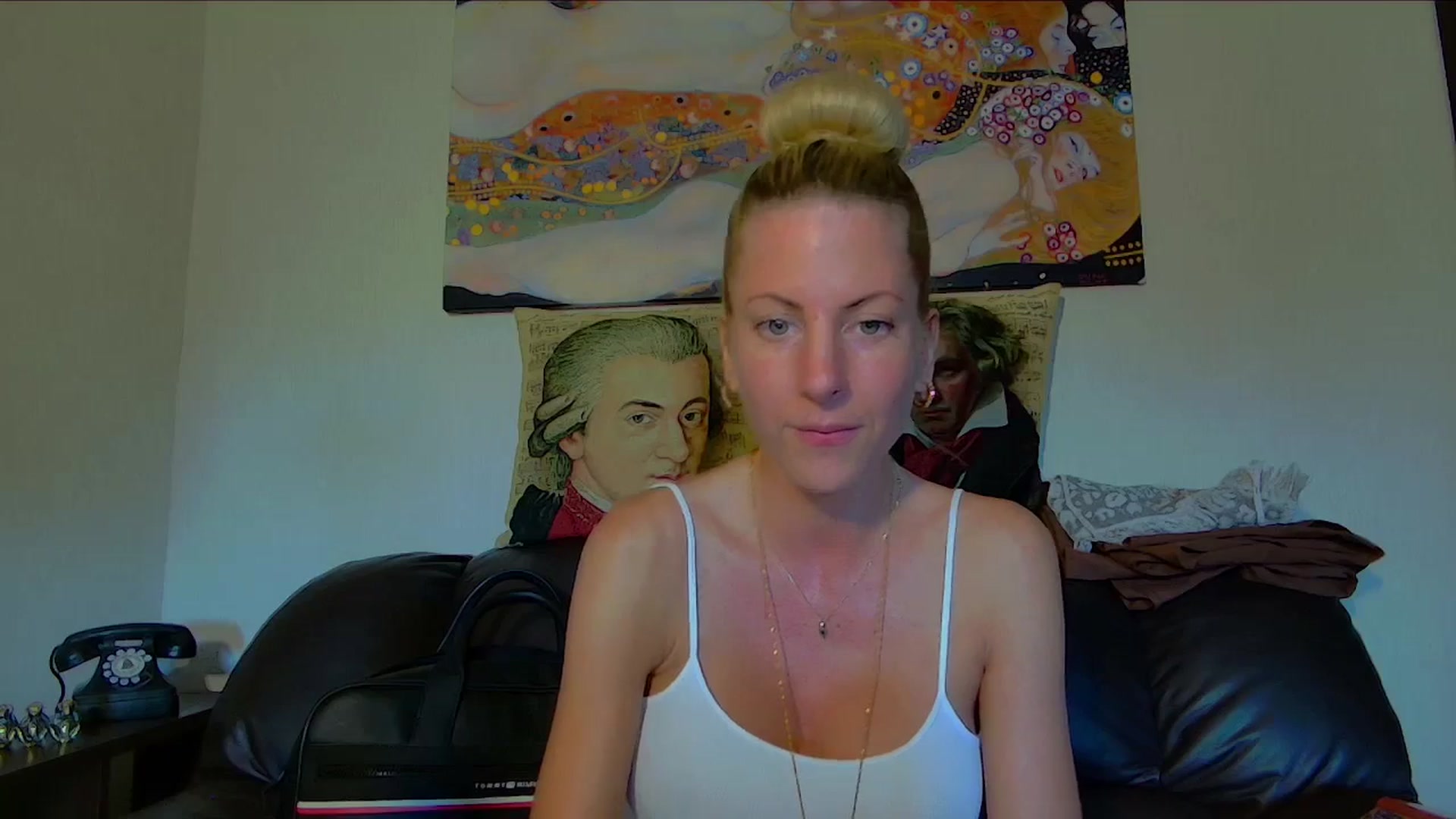 Gallery image thumbnail from Helenadoll's myfreecams stream on, 07/31/2025, 16:58 image 15 of 20