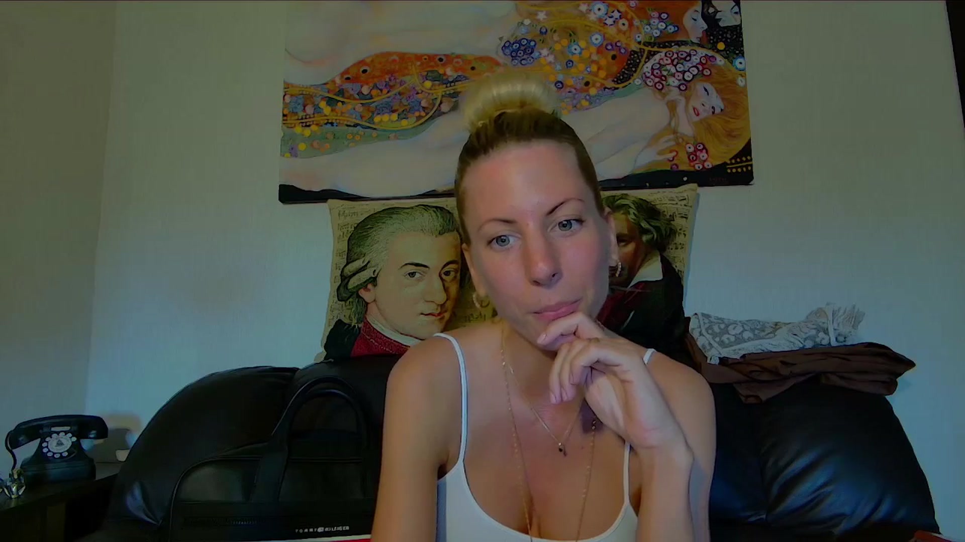 Gallery image thumbnail from Helenadoll's myfreecams stream on, 07/31/2025, 16:58 image 3 of 20